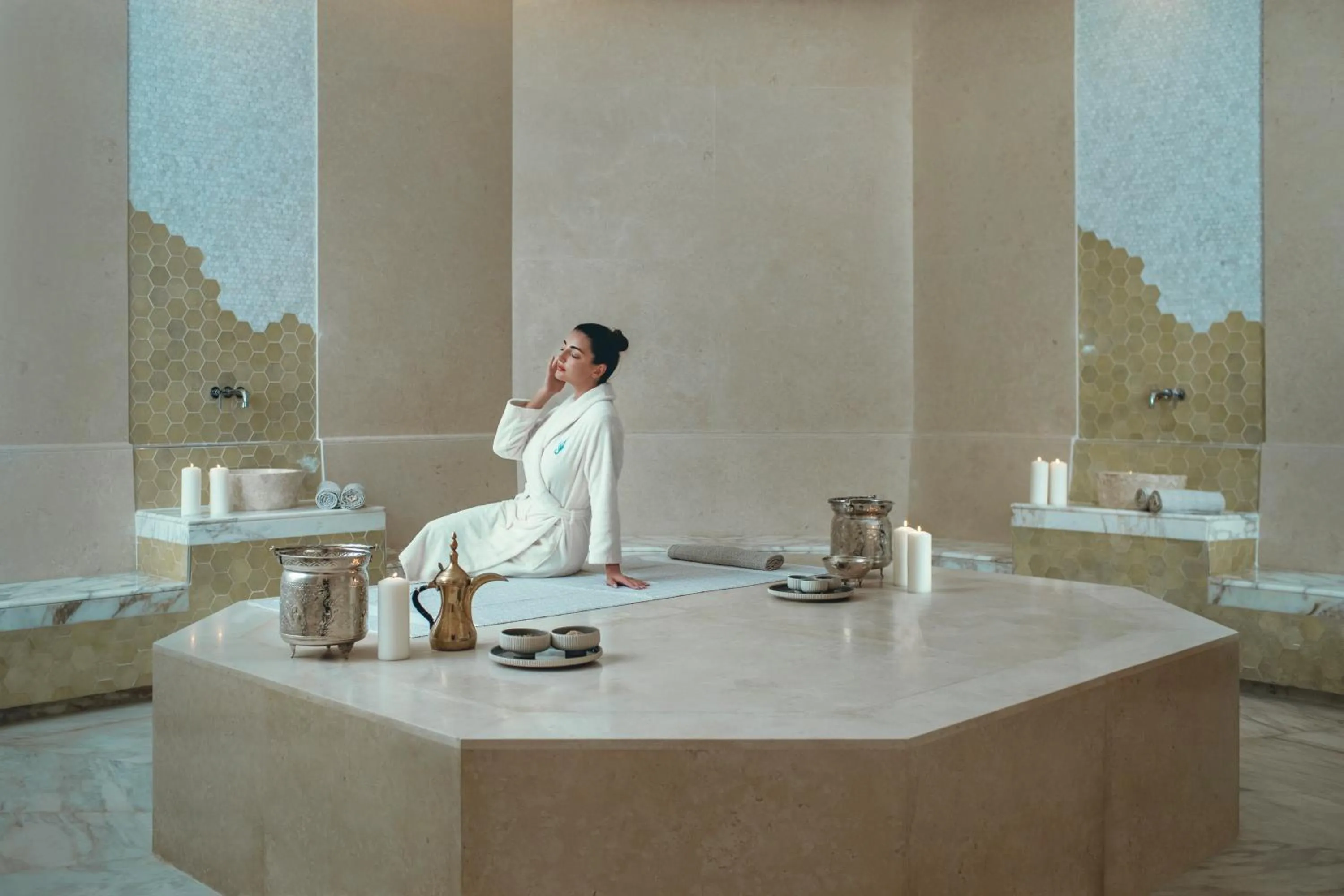 People in Zulal Wellness Resort by Chiva-Som