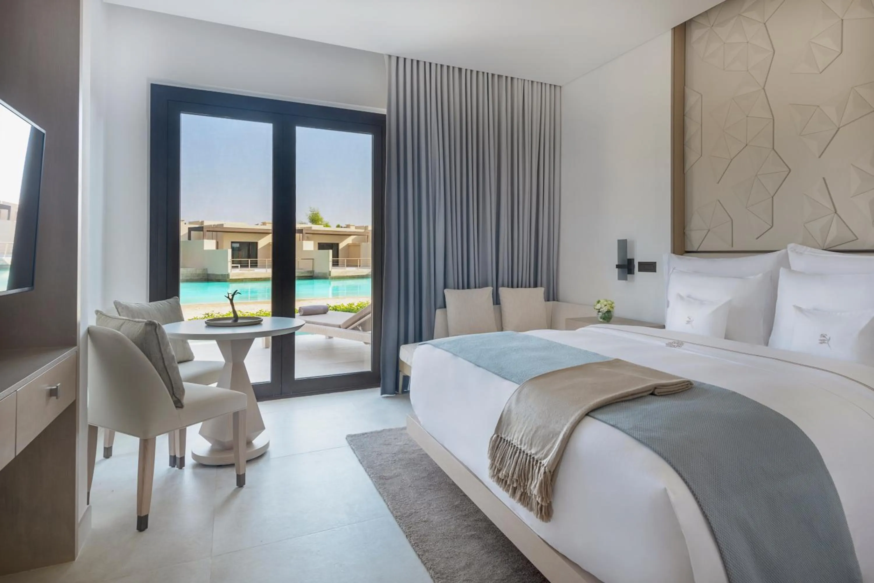 Bed in Zulal Wellness Resort by Chiva-Som