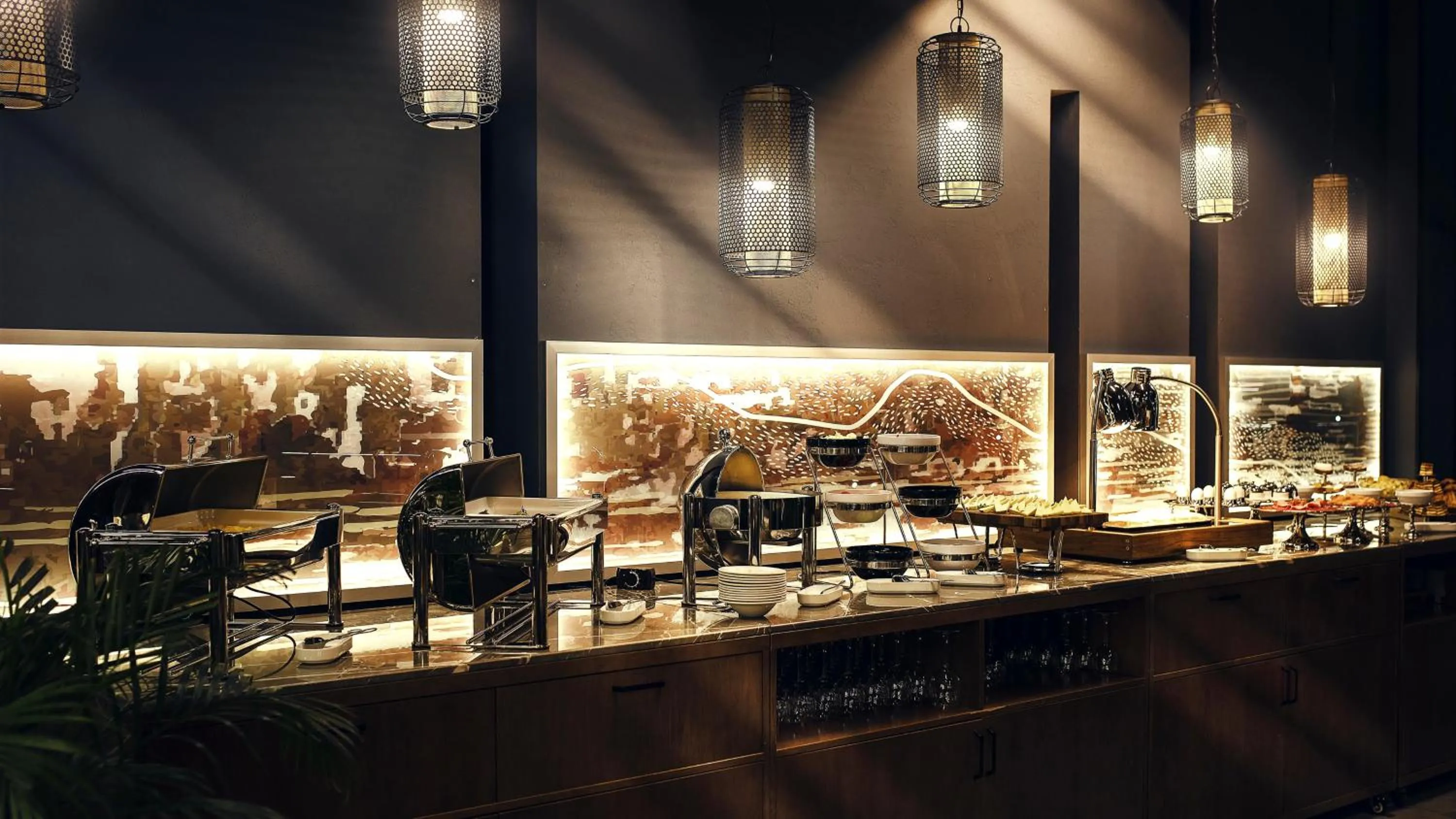 Food and drinks in Kass Diamond Resort