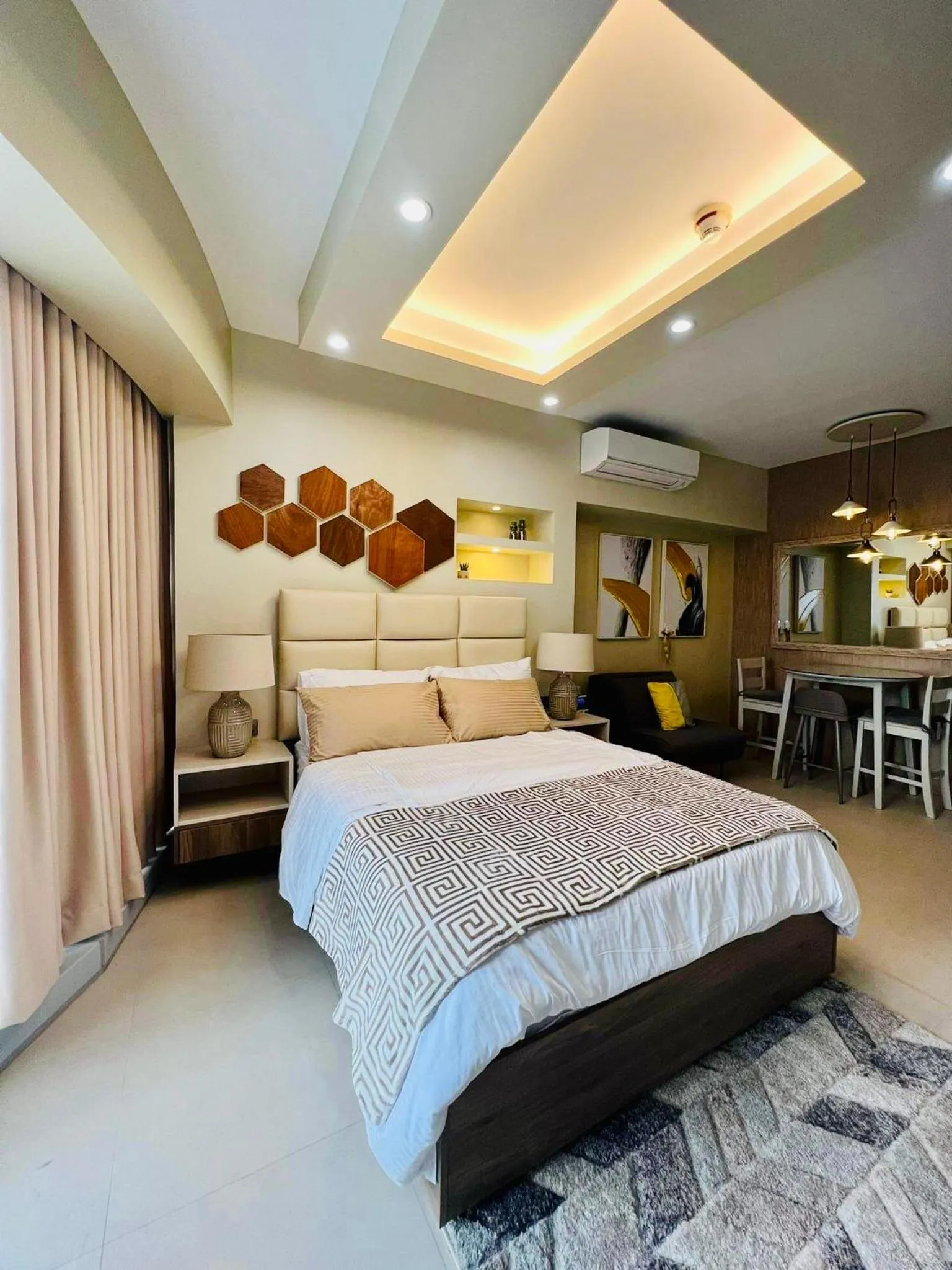 Bedroom, Bed in AEON TOWERS STUDIO SUITE (by:skyspottravelcentra)
