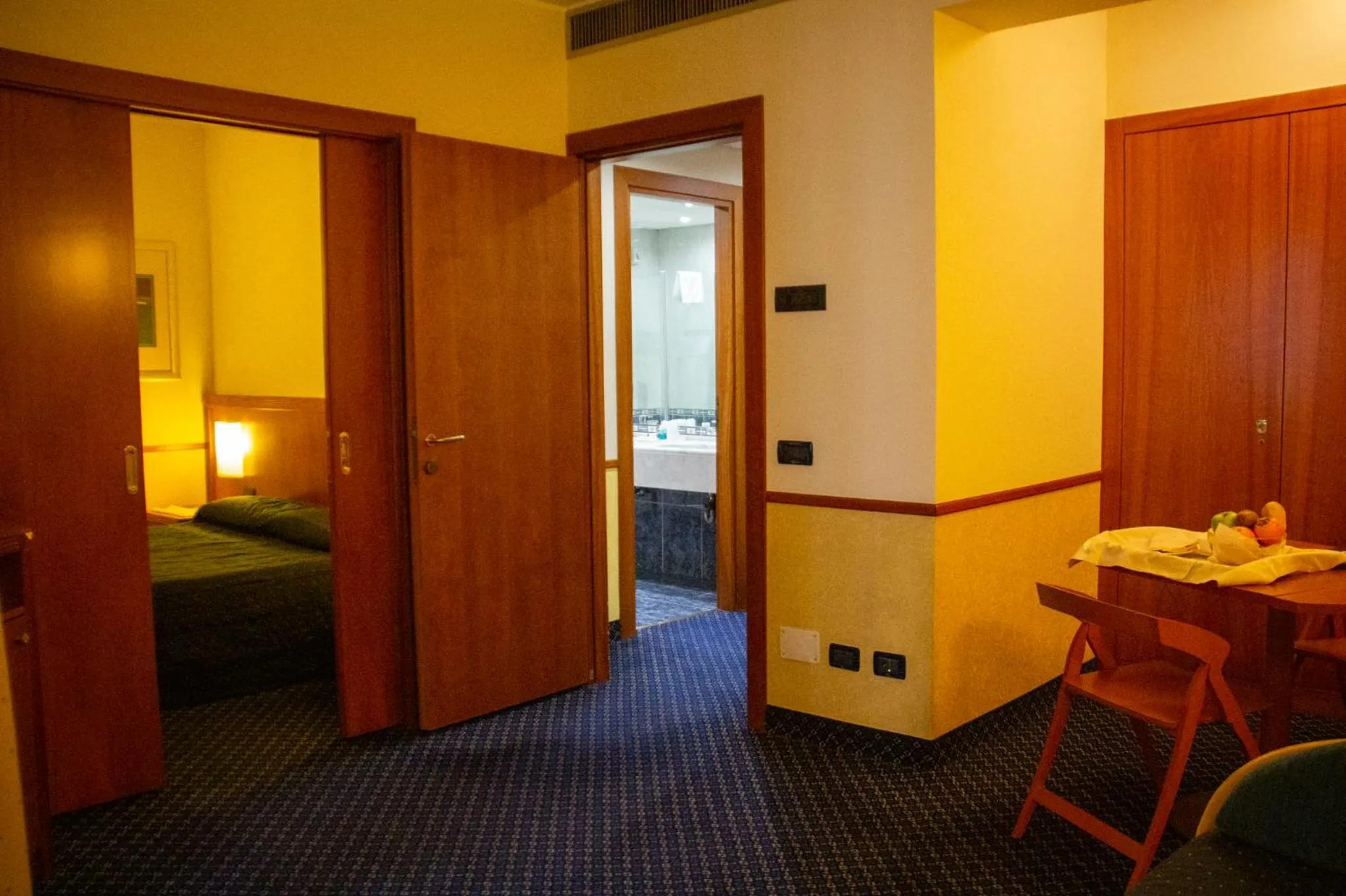 Photo of the whole room, Bed in Pacific Hotel Fortino