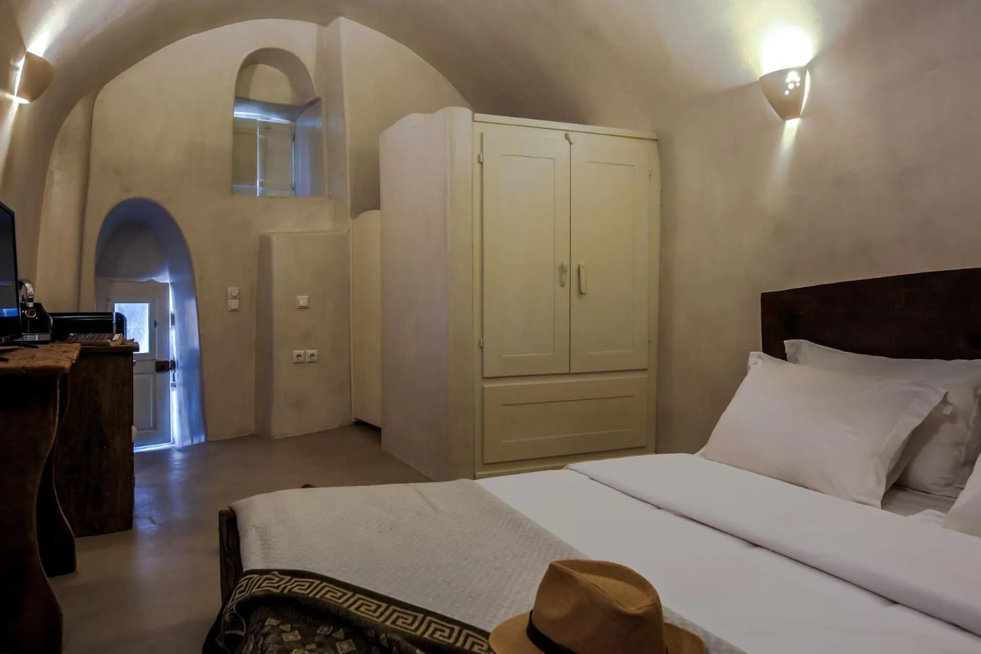 Bed in Exi Castle Suites