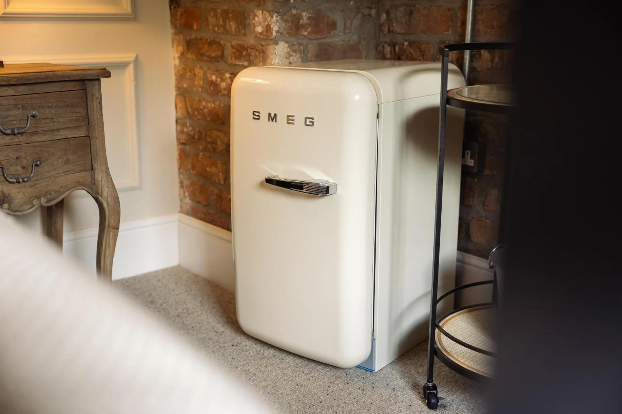 minibar in Regency House