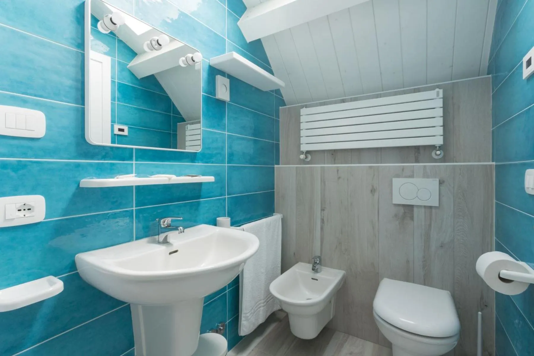 Bathroom in Hotel Biancaneve Wellness