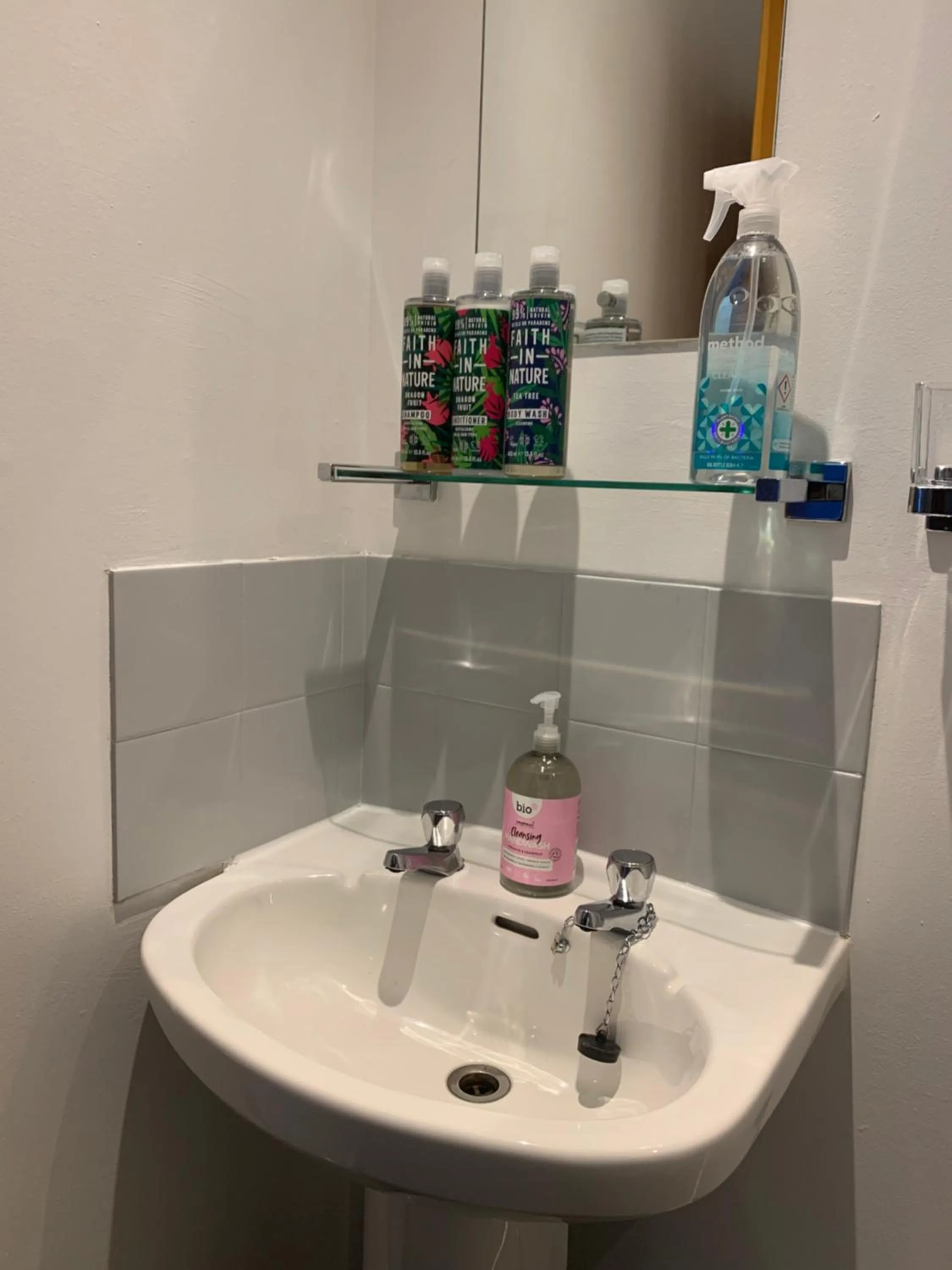 Orchard House Lodges by Ecohuman