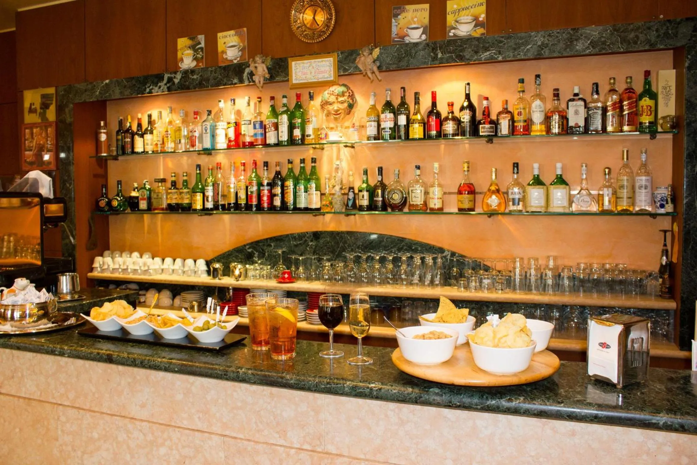 Lounge or bar in Hotel Alan