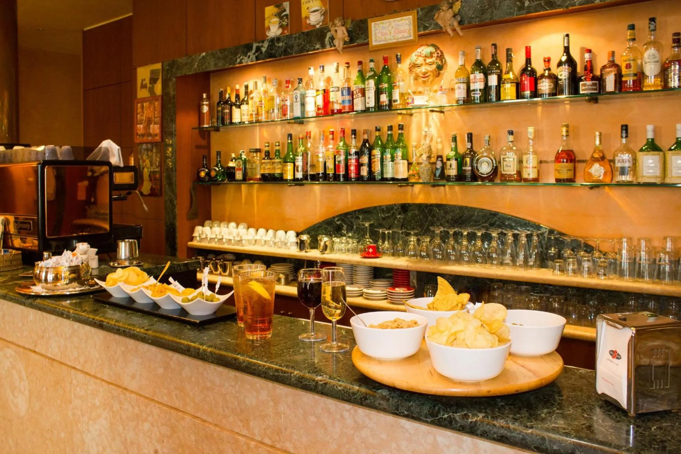 Lounge or bar in Hotel Alan