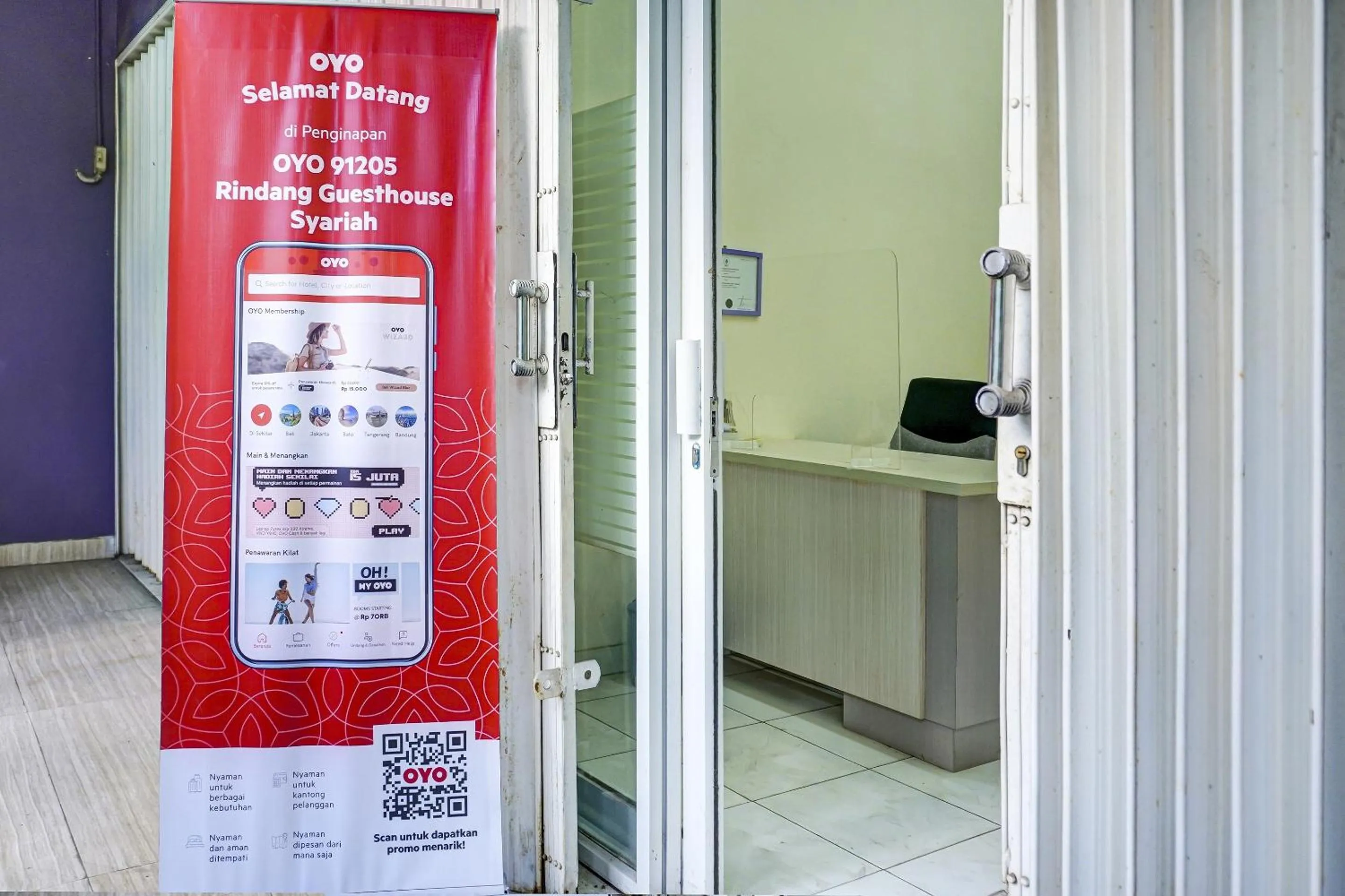 Lobby or reception in OYO Life 91205 Rindang Guesthouse Syariah