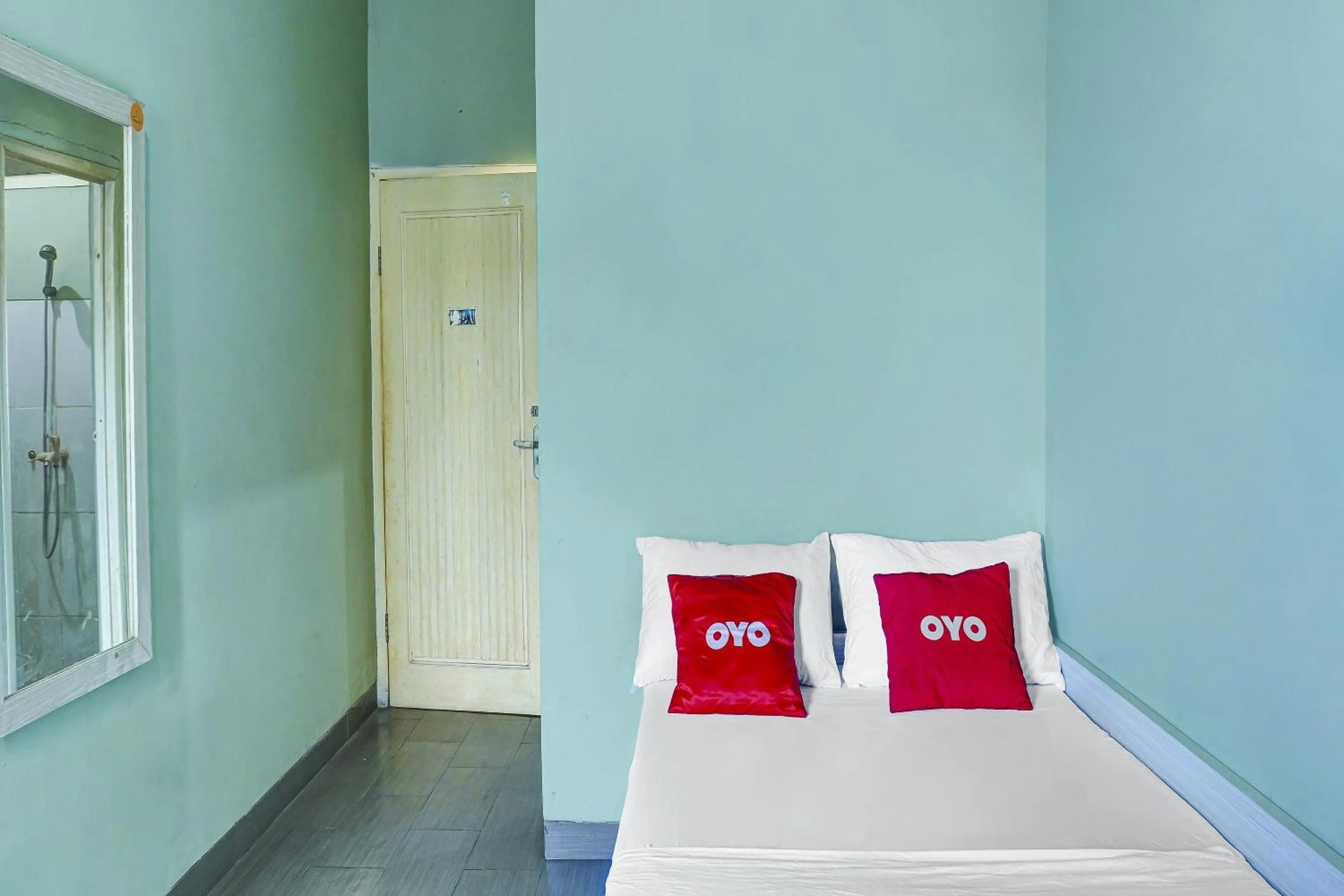 Bedroom in OYO Life 91205 Rindang Guesthouse Syariah