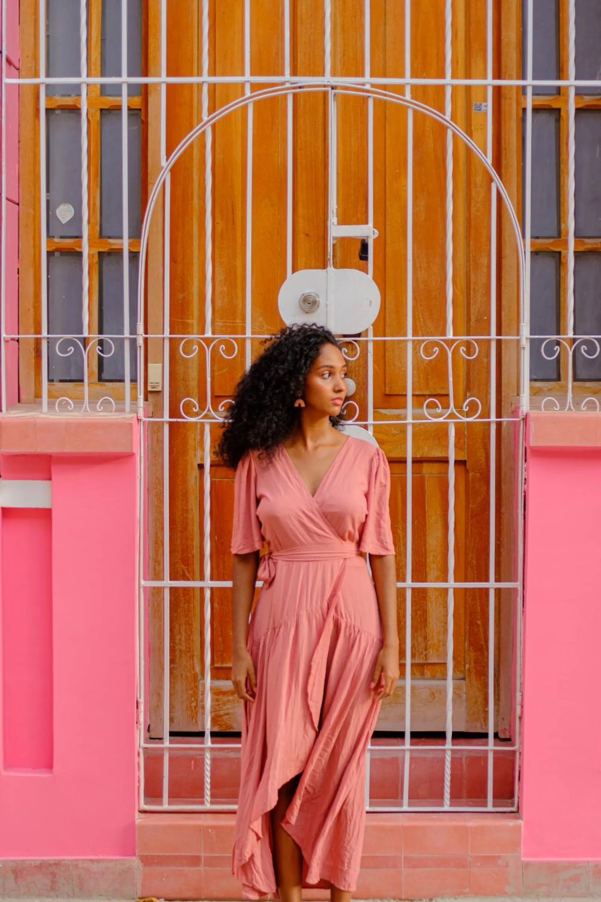 Facade/entrance in Casa Rosa - Alma Hotels