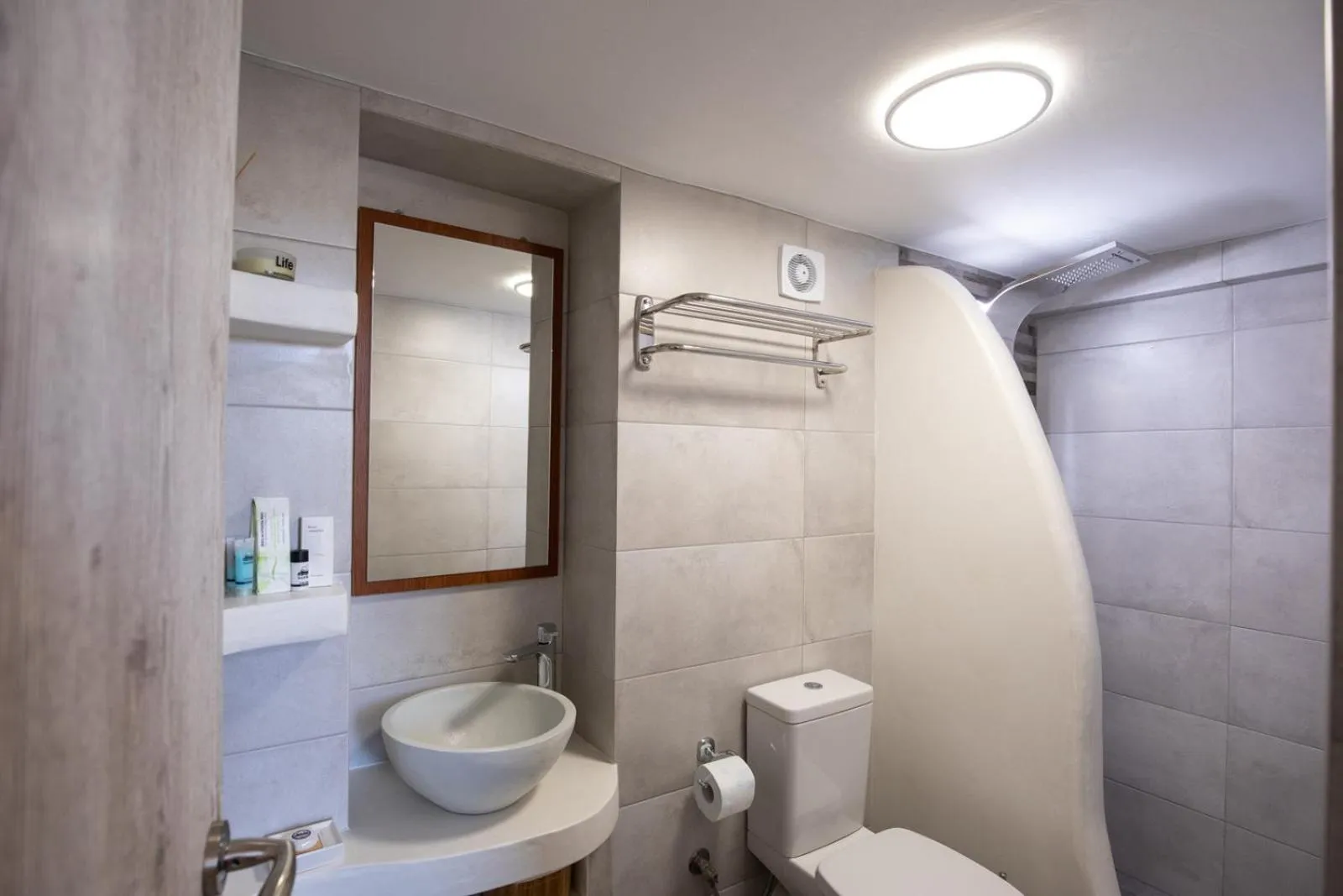 Bathroom in Primrose Apartments