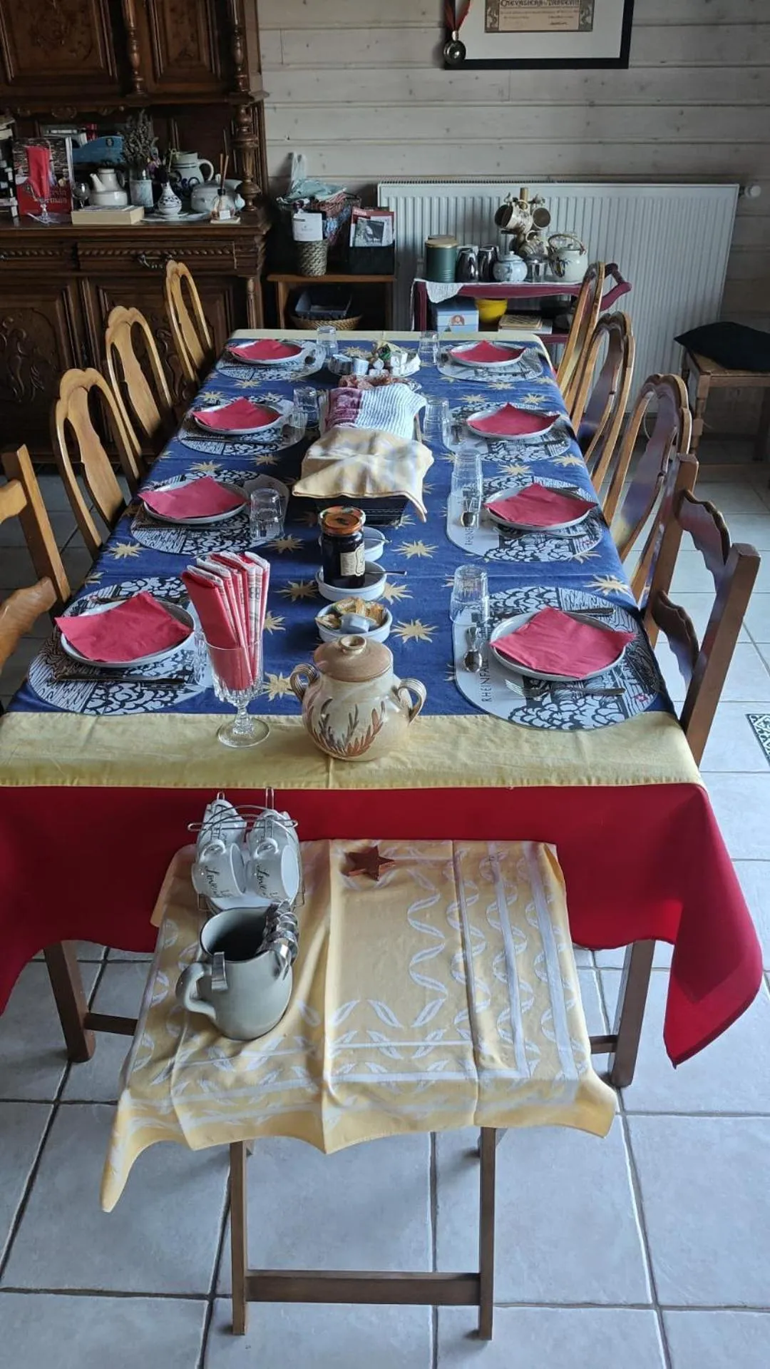 Breakfast in Calme au Canal de Centre