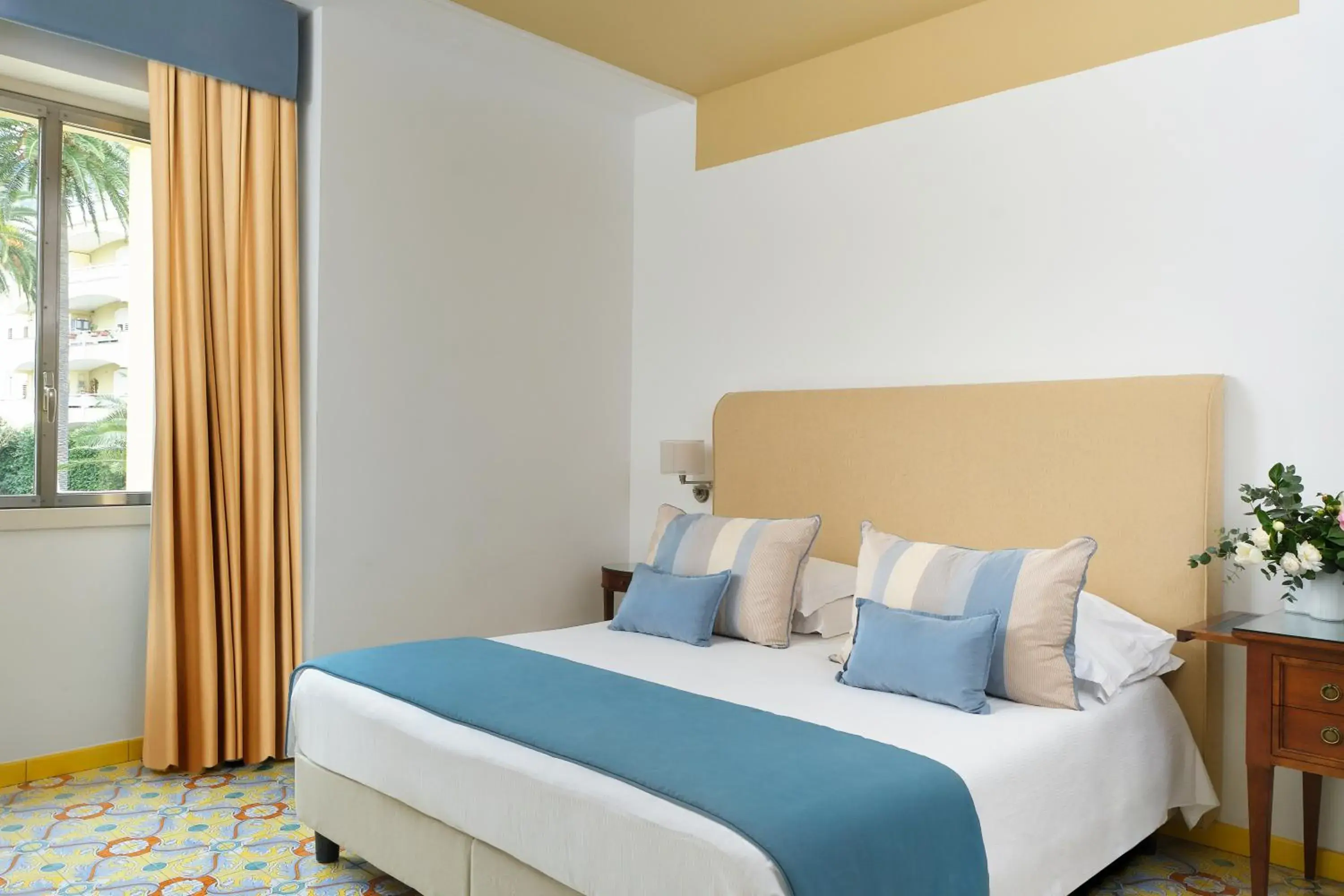 Double Room with Garden View in Grand Hotel Angiolieri Double Room with Garden View in Grand Hotel Angiolieri