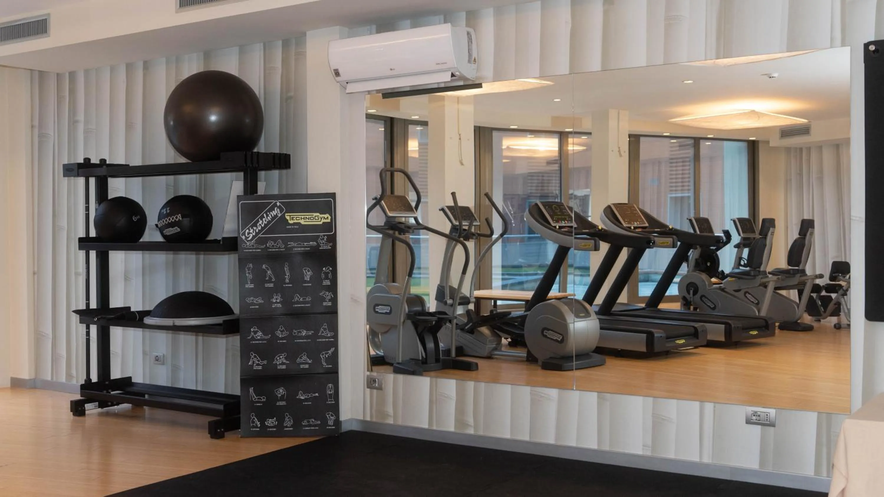 Fitness centre/facilities in Hotel Cruise
