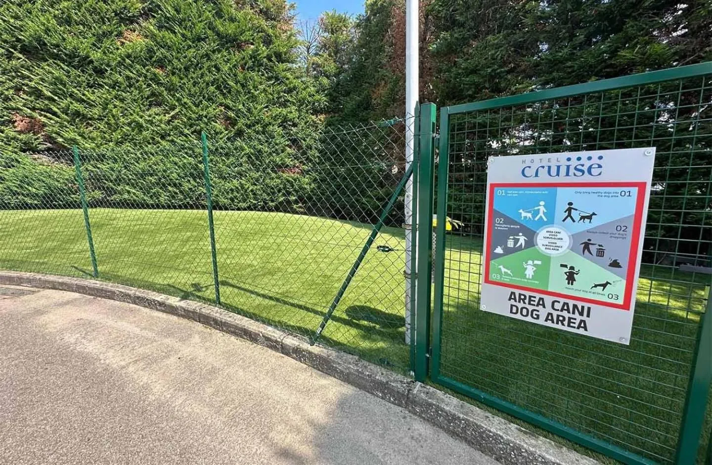 Pets in Hotel Cruise