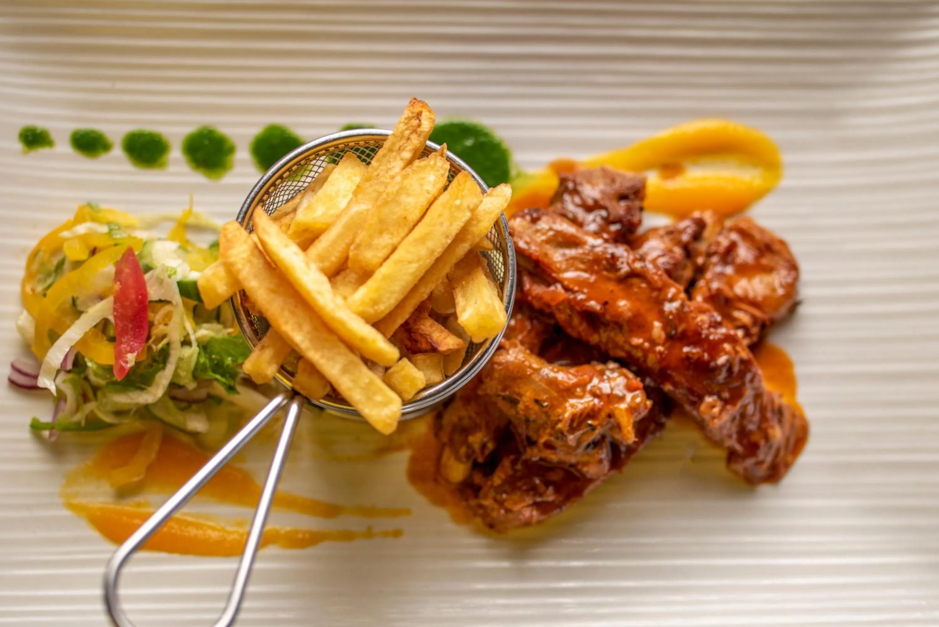 Restaurant/places to eat in Safari Beach Hotel