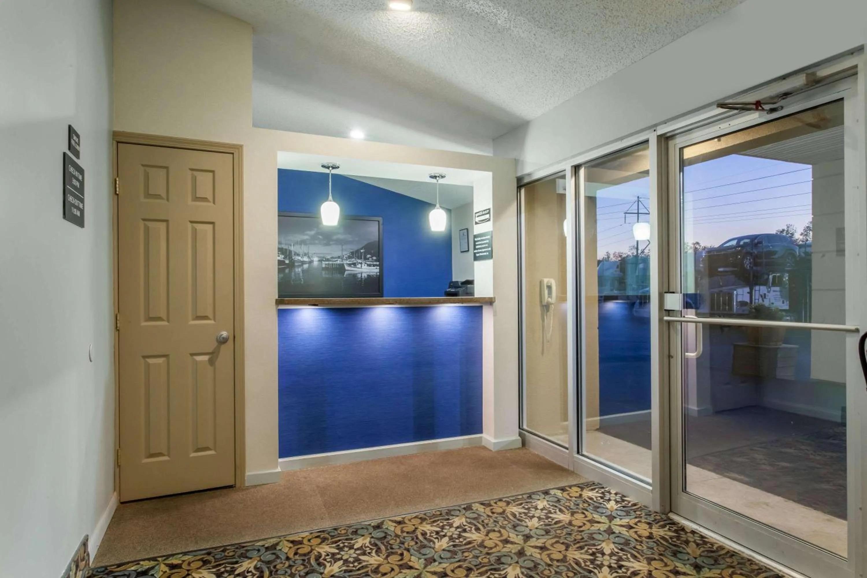 Lobby or reception in Super 8 by Wyndham Hamburg