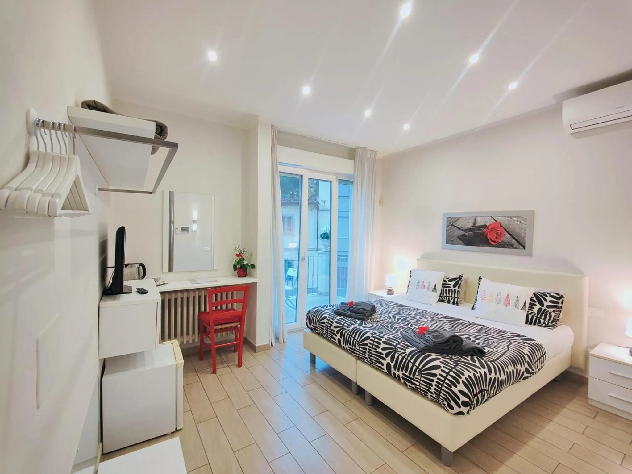 Bed in Florence Comfort B&B