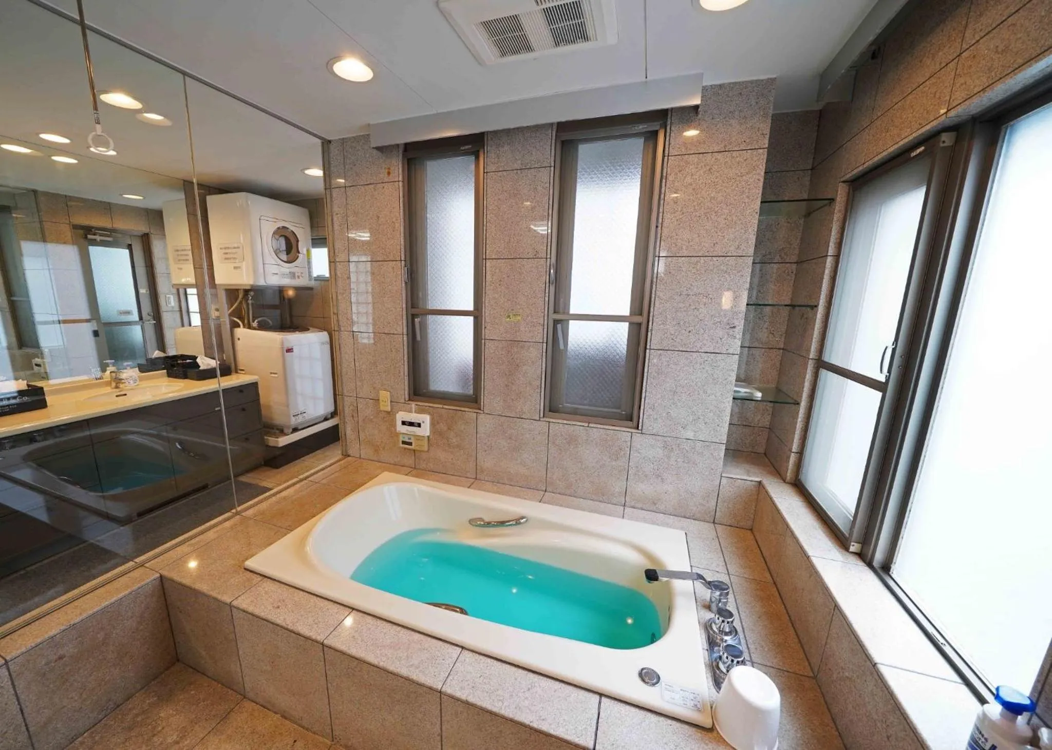 Ryoma THE TOWER - Vacation STAY 12892