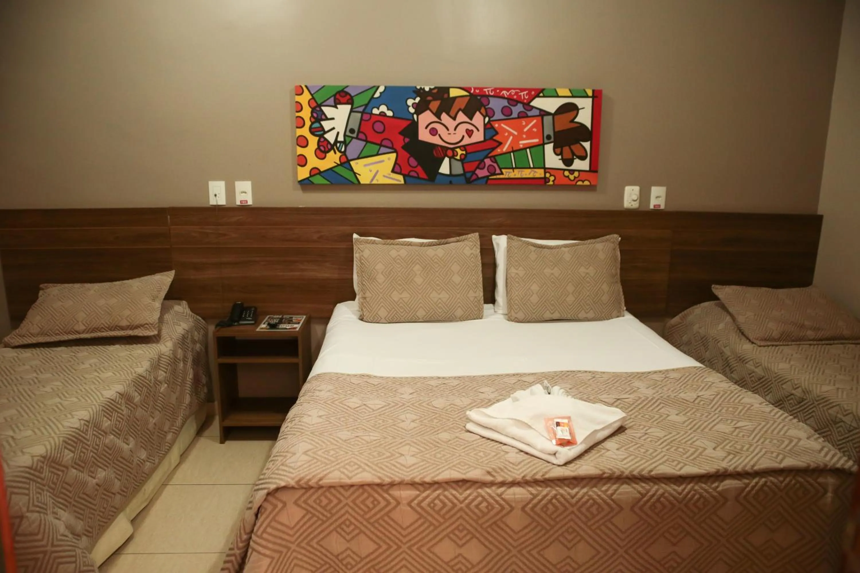 Photo of the whole room, Bed in CAMBRAIA HOTEL ARCOS