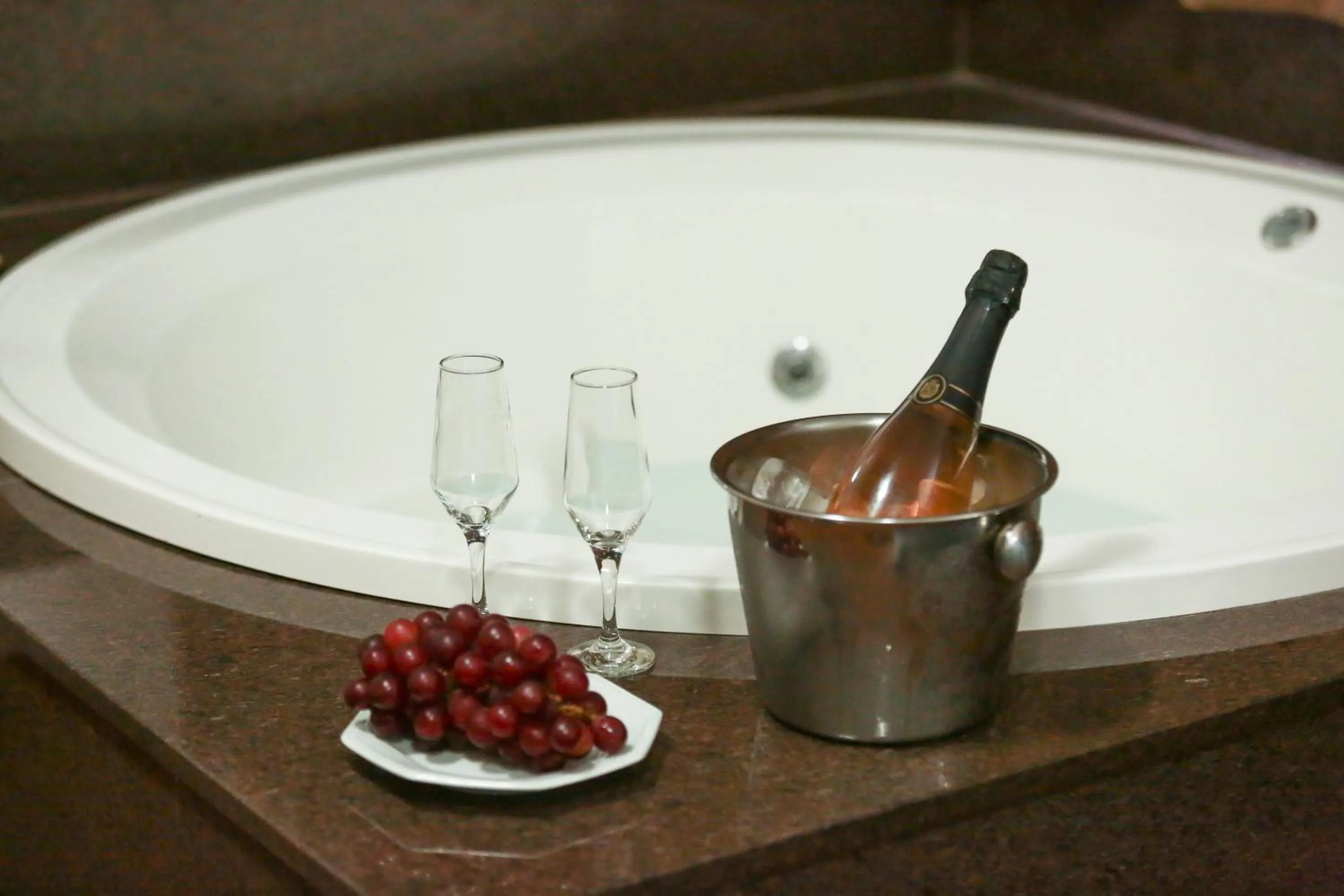 Food and drinks in CAMBRAIA HOTEL ARCOS