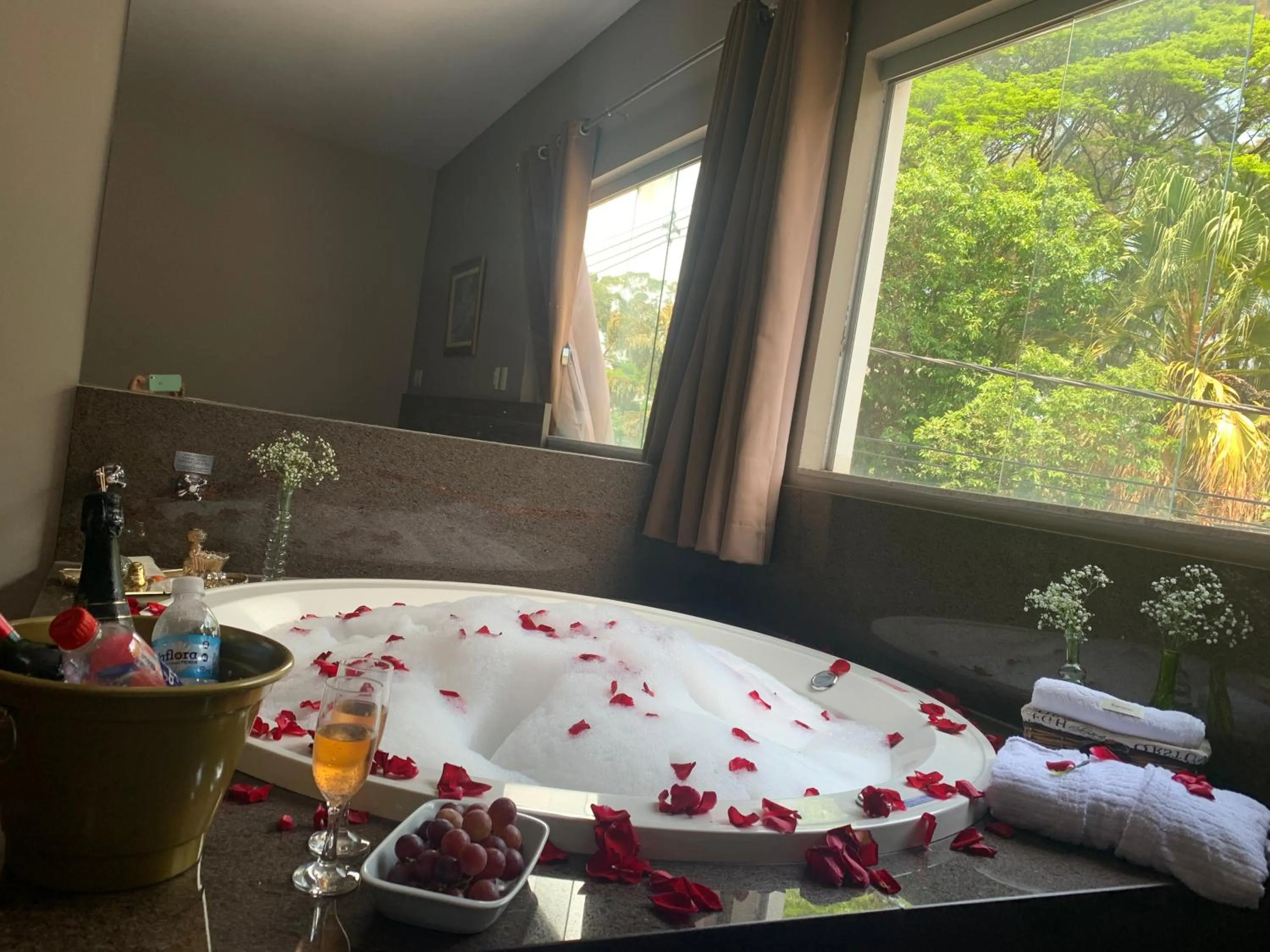 Bathroom in CAMBRAIA HOTEL ARCOS