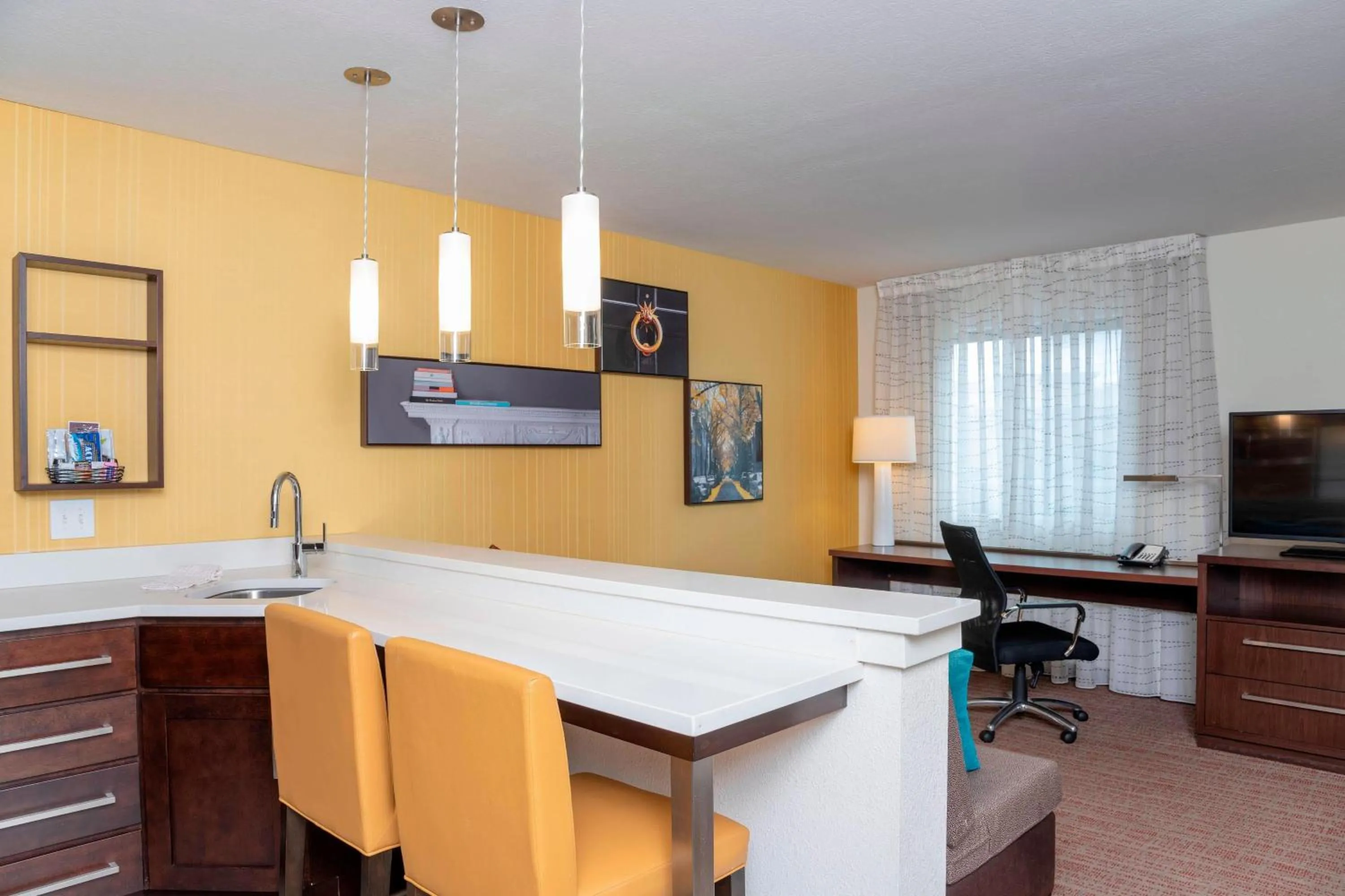 Lounge or bar in Residence Inn by Marriott Akron South/Green