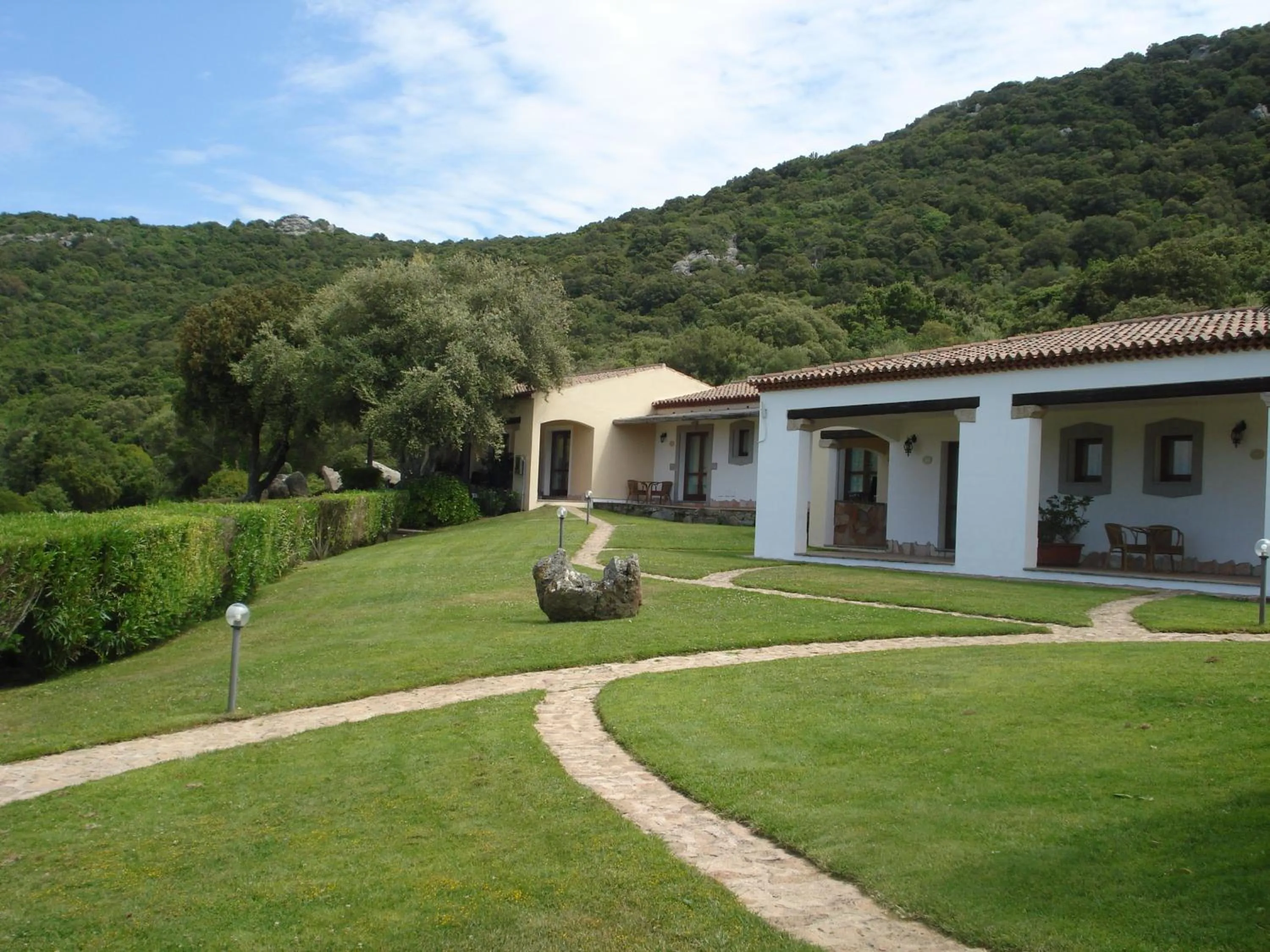 Natural landscape in Hotel Valkarana Country Relais