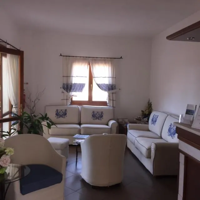 Lobby or reception in Hotel Valkarana Country Relais