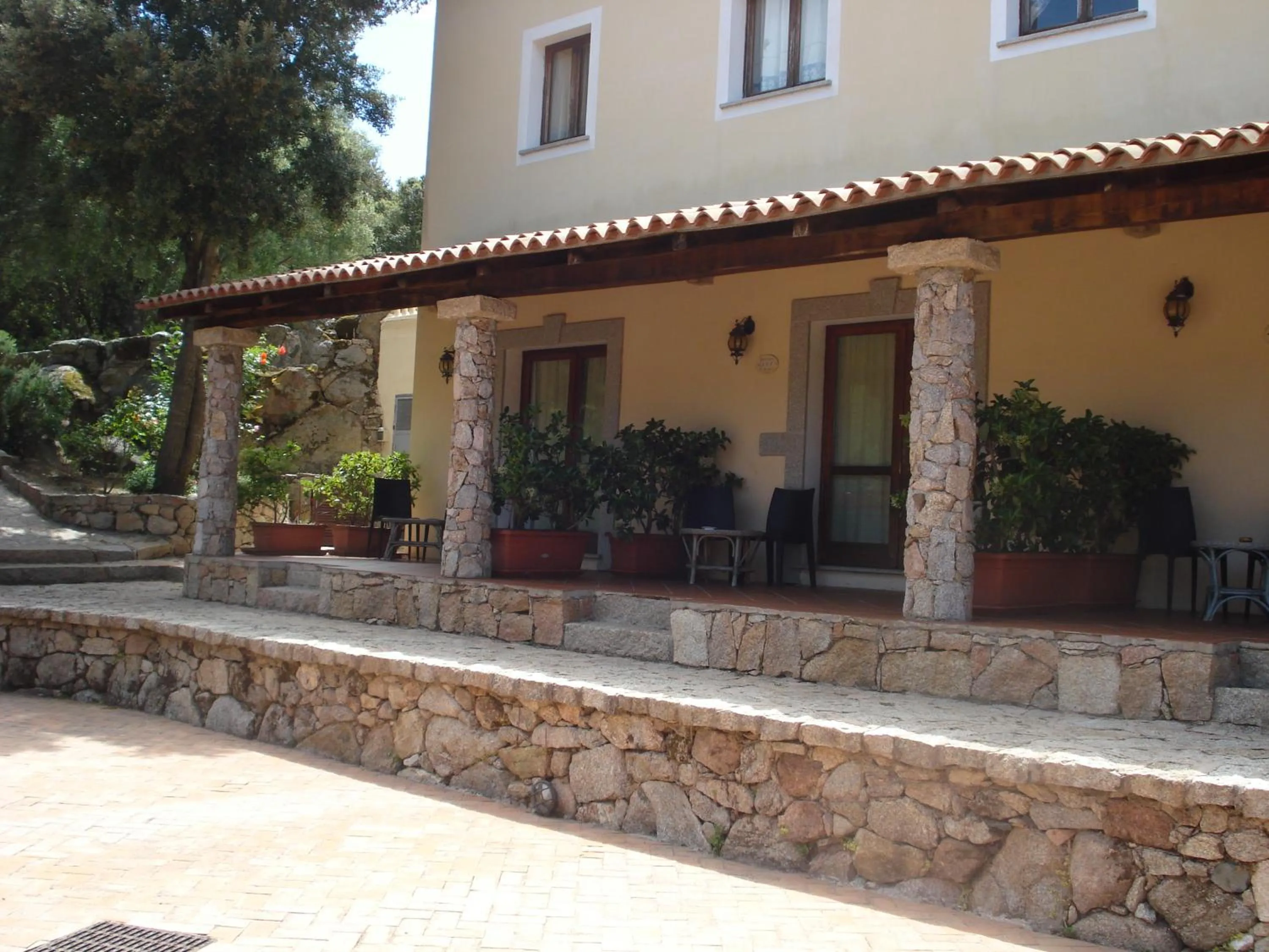 Property building in Hotel Valkarana Country Relais