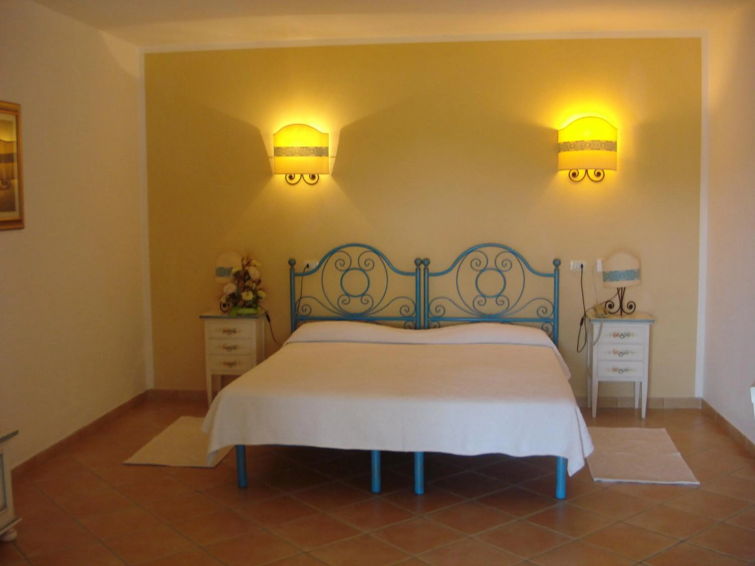 Bed in Hotel Valkarana Country Relais