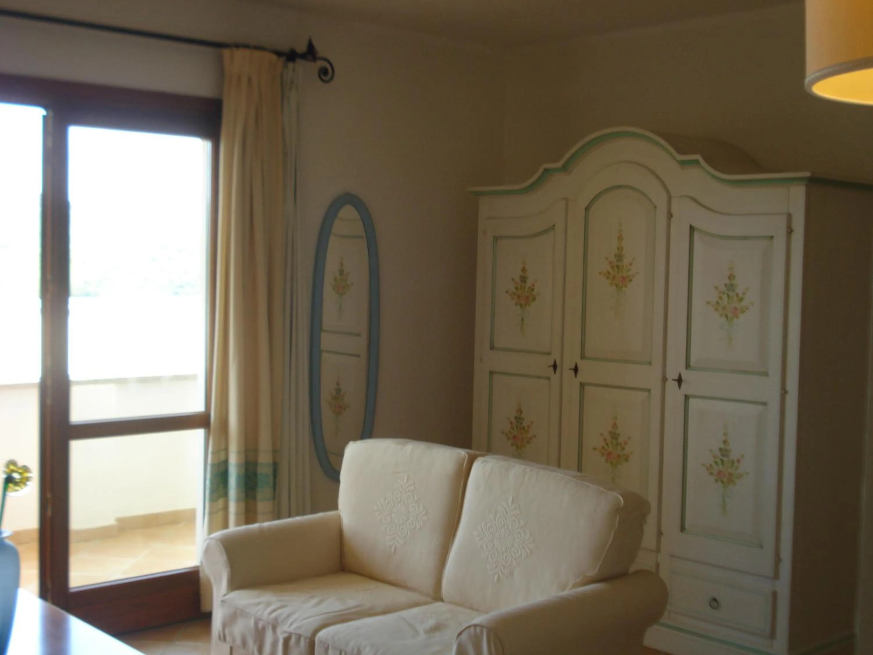 Living room in Hotel Valkarana Country Relais