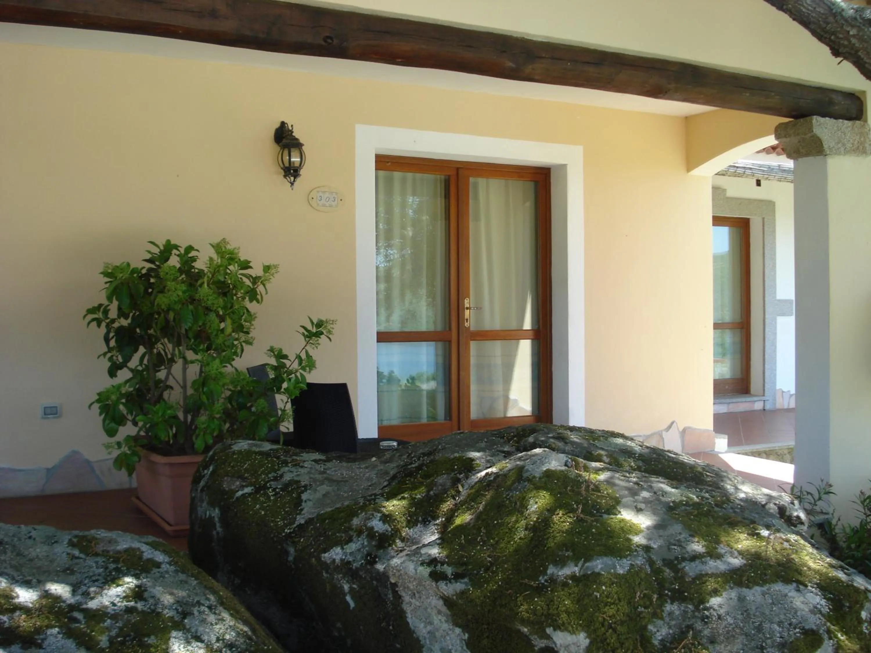 Photo of the whole room in Hotel Valkarana Country Relais