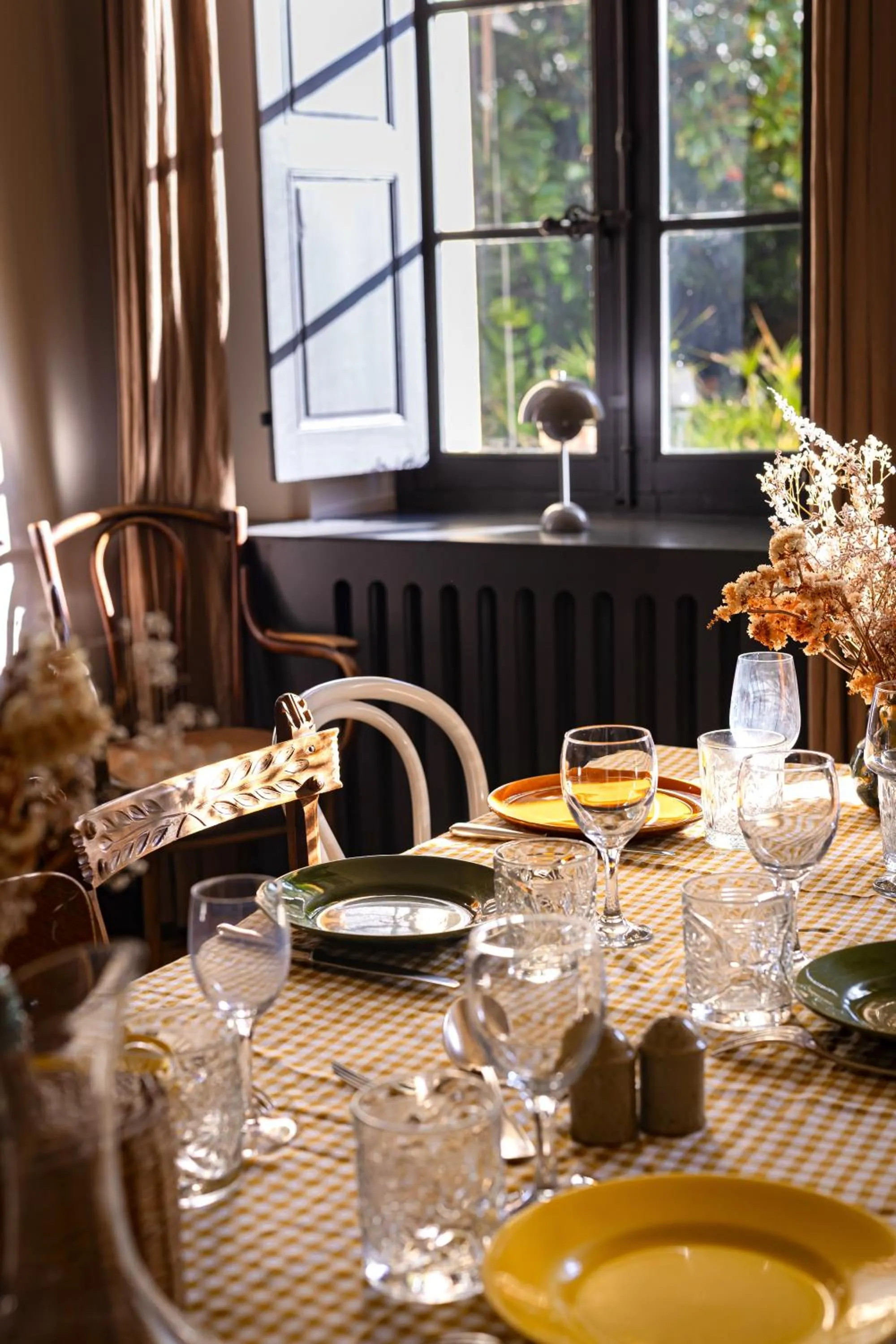 Restaurant/places to eat in Maison Sumiane - Maison d hotes et locations avec piscine