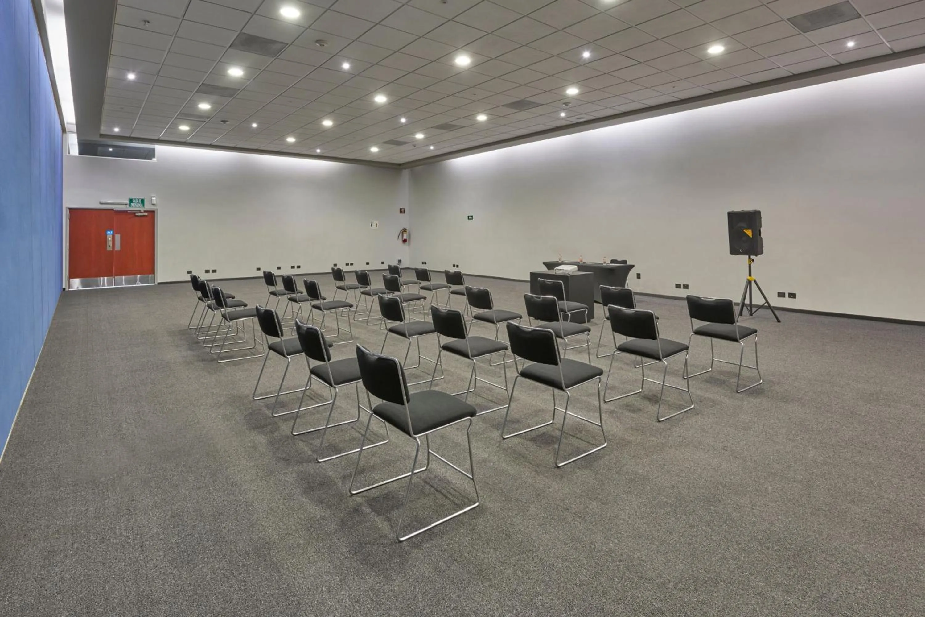 Meeting/conference room in City Express Junior by Marriott Puebla FINSA