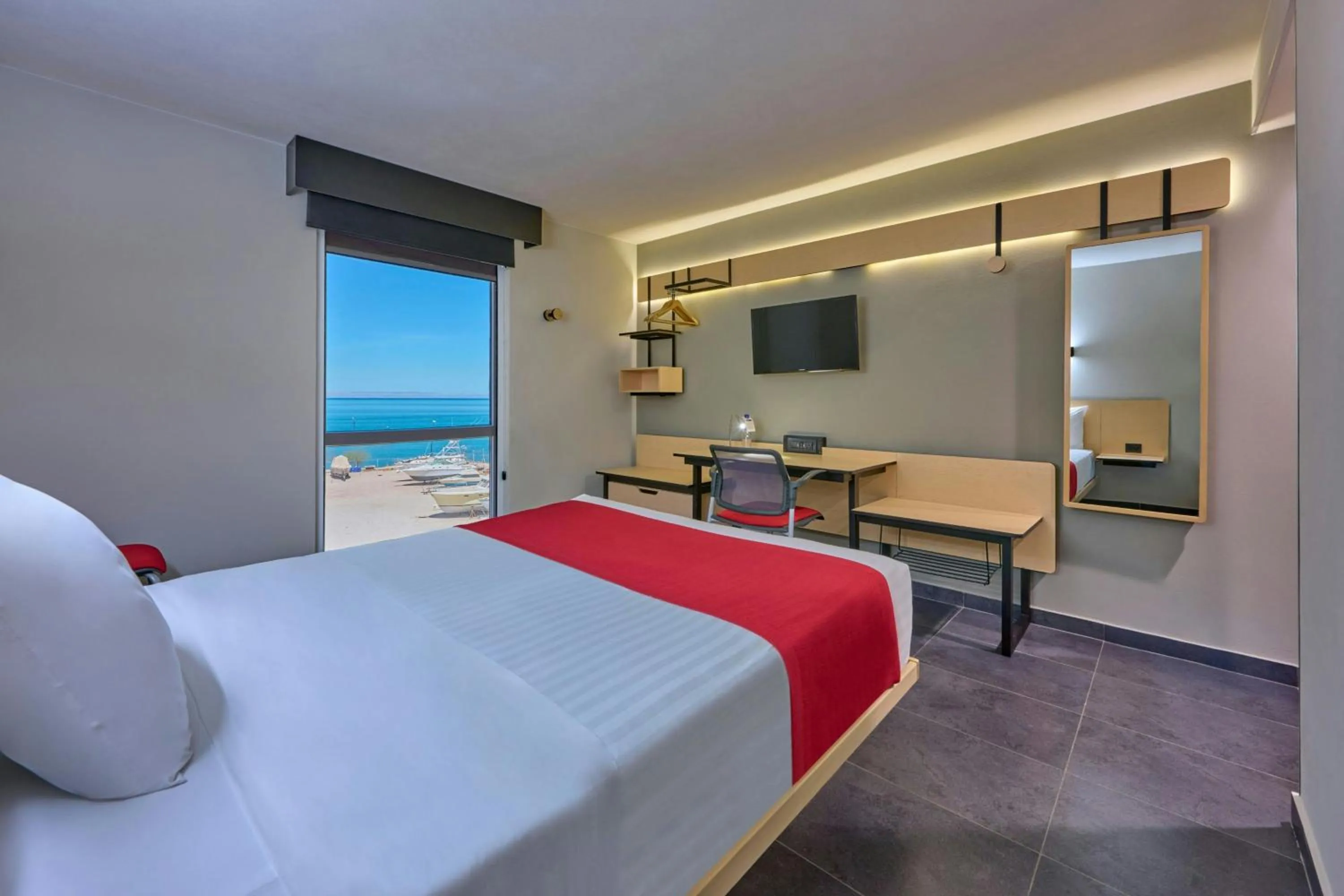 Bedroom, Bed in City Express by Marriott La Paz