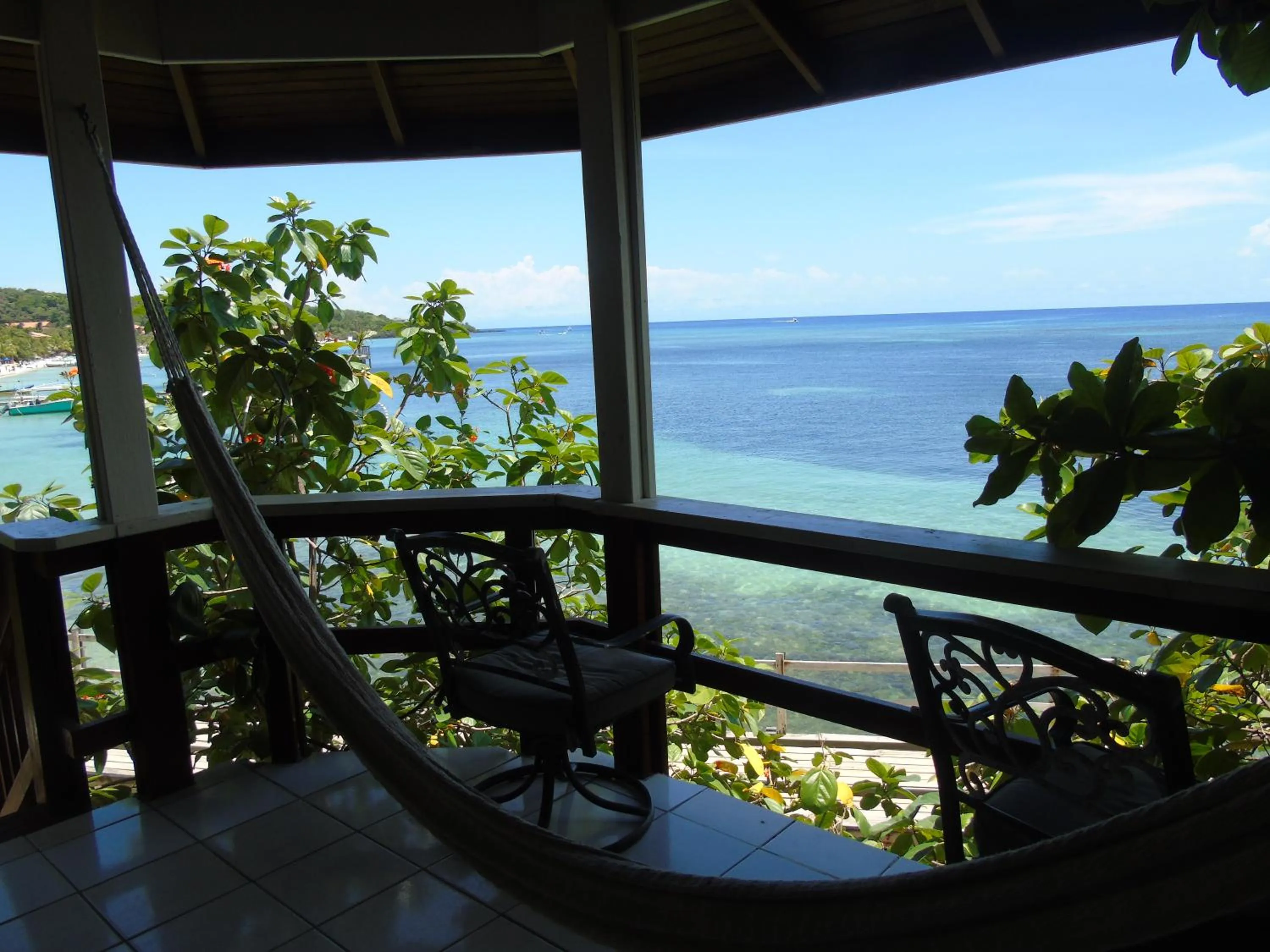 Fosters West Bay Resort