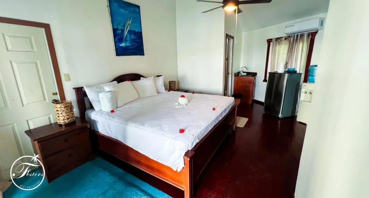 Bed in Fosters West Bay Resort
