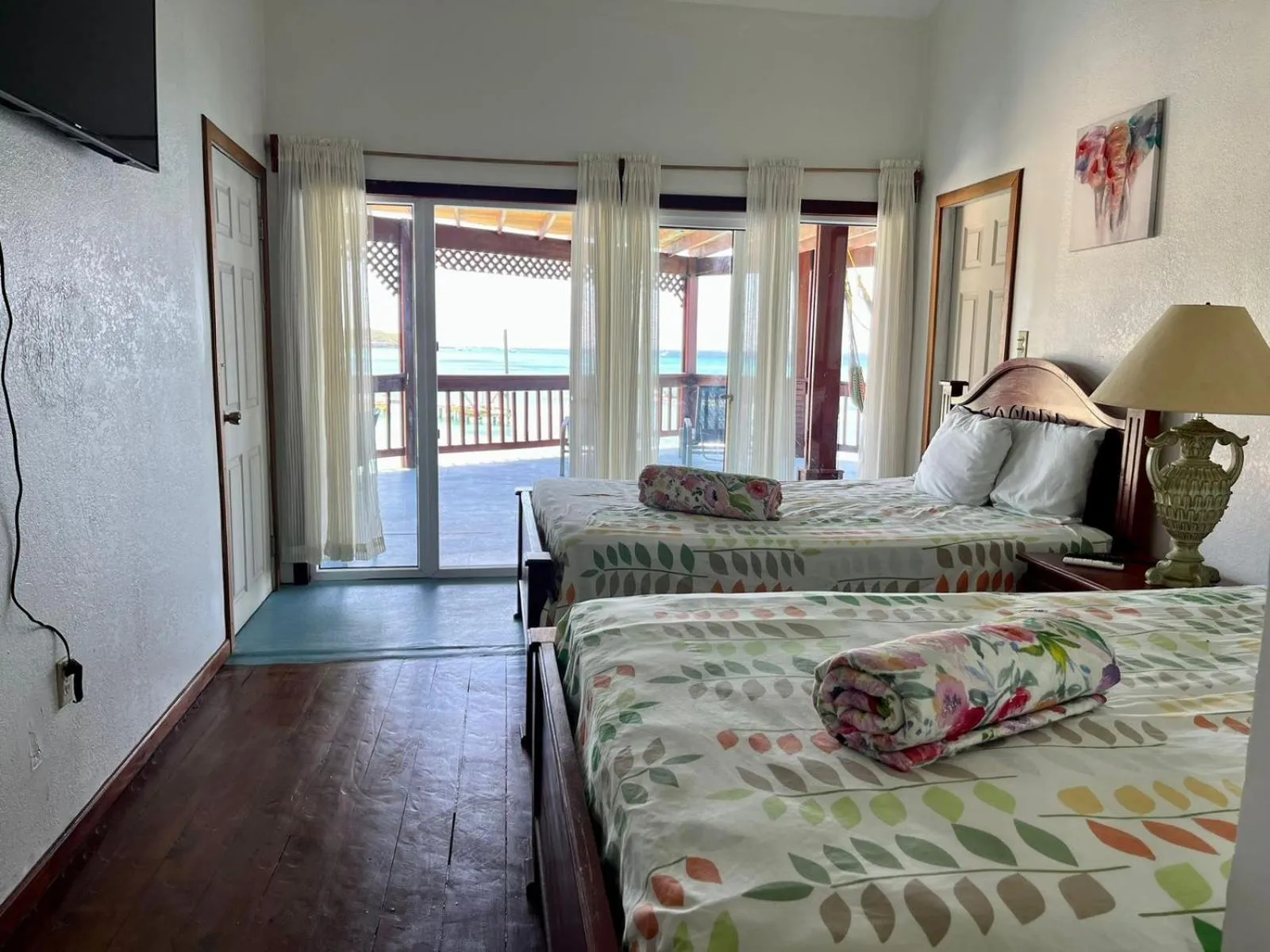 Bed in Fosters West Bay Resort