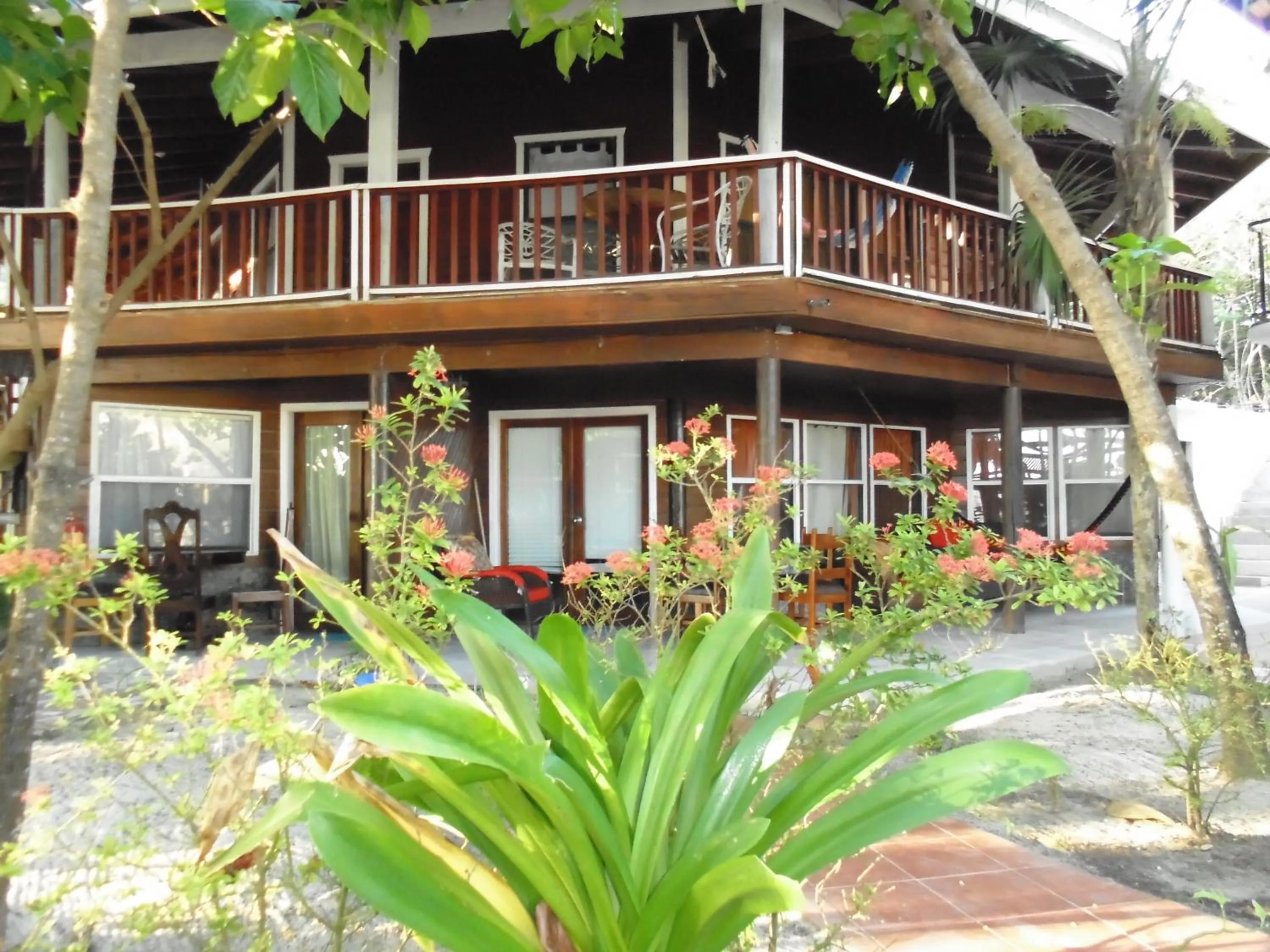 Fosters West Bay Resort