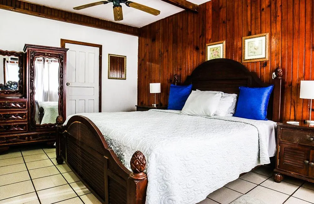 Bed in Fosters West Bay Resort