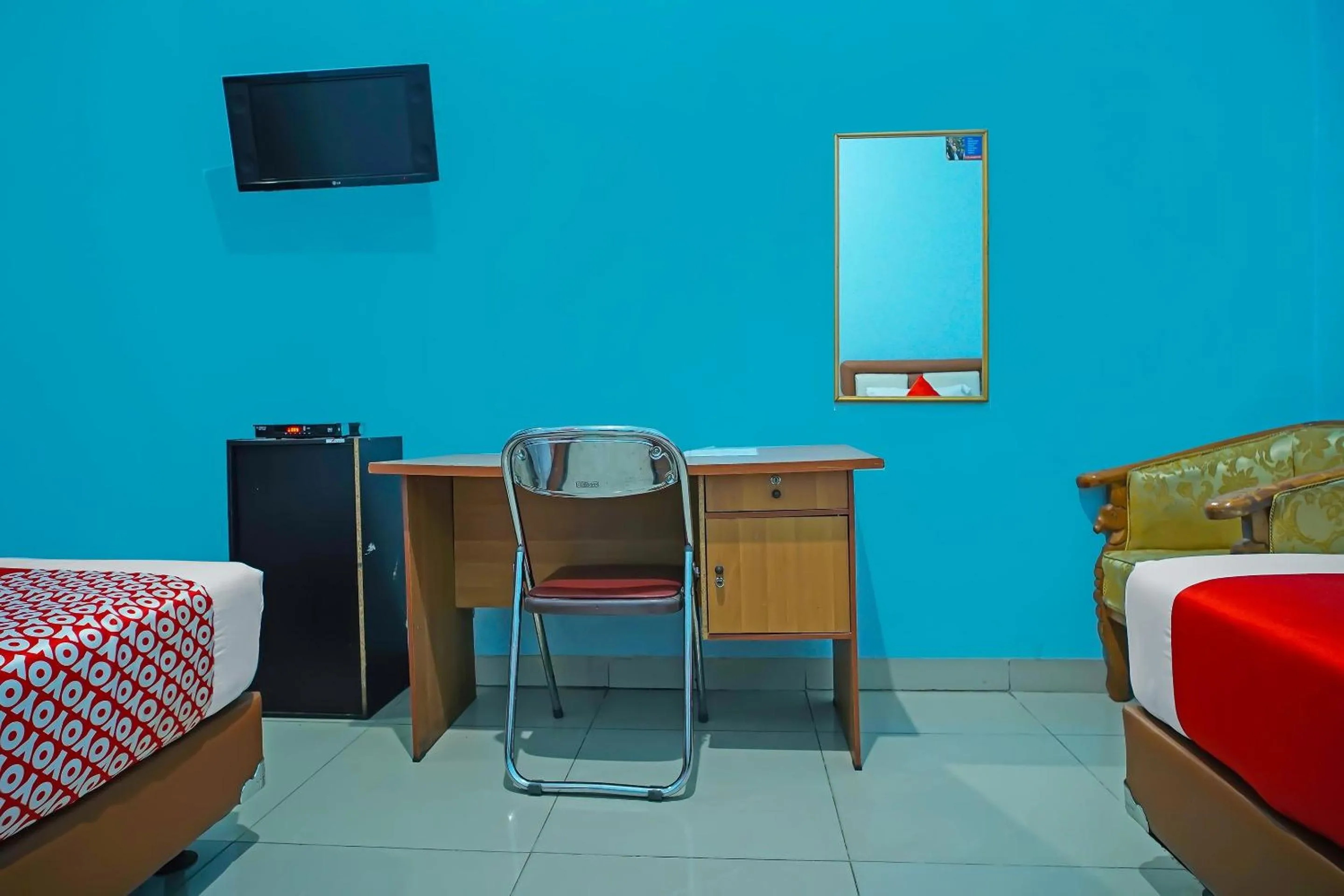 Bedroom, Bed in Hotel O Sidikalang Near KEJAKSAAN NEGERI DAIRI