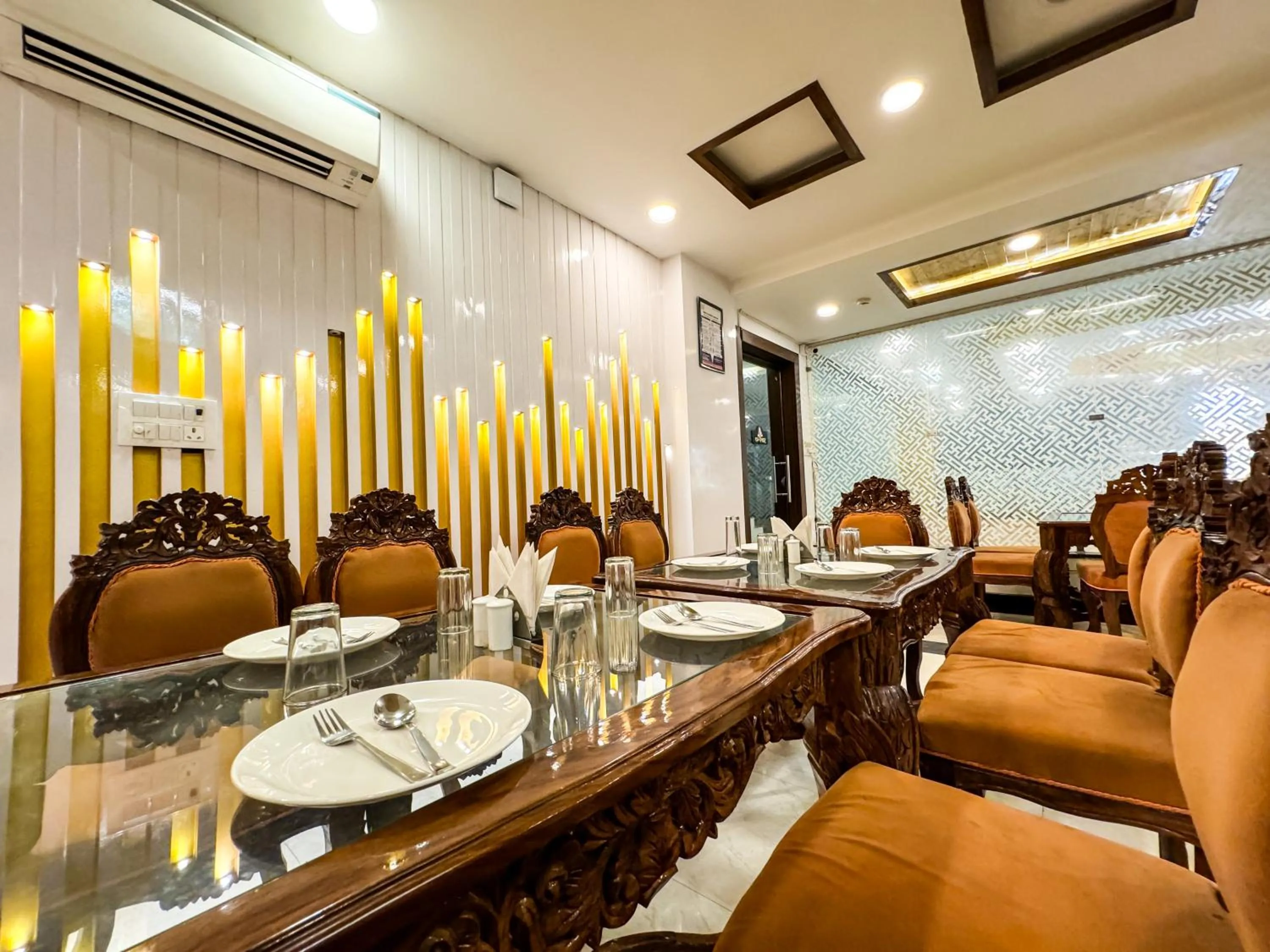 Restaurant/places to eat in Arogyadham Wellness Retreat