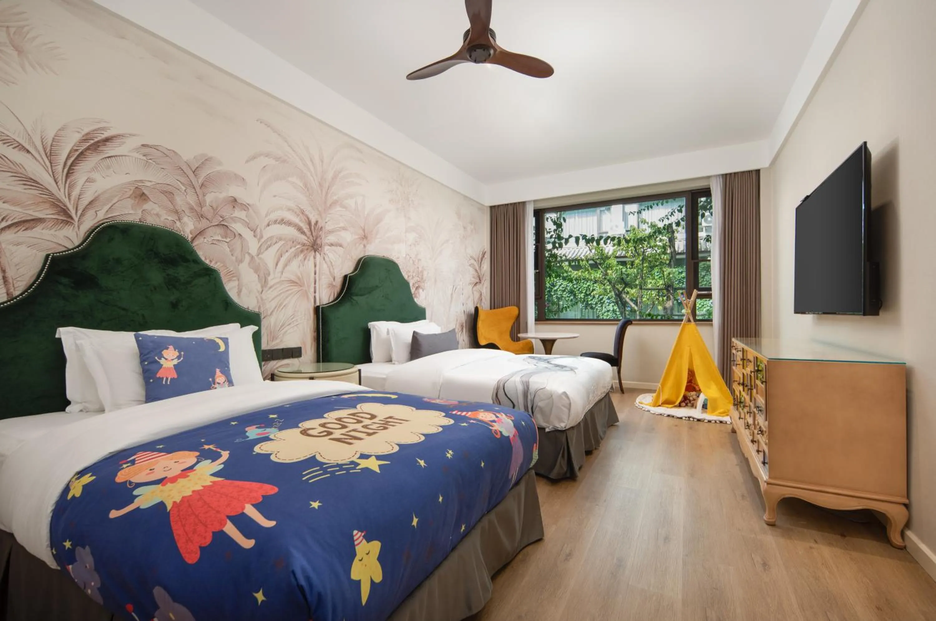 Bed in Huama SSAW Hotel Lijiang