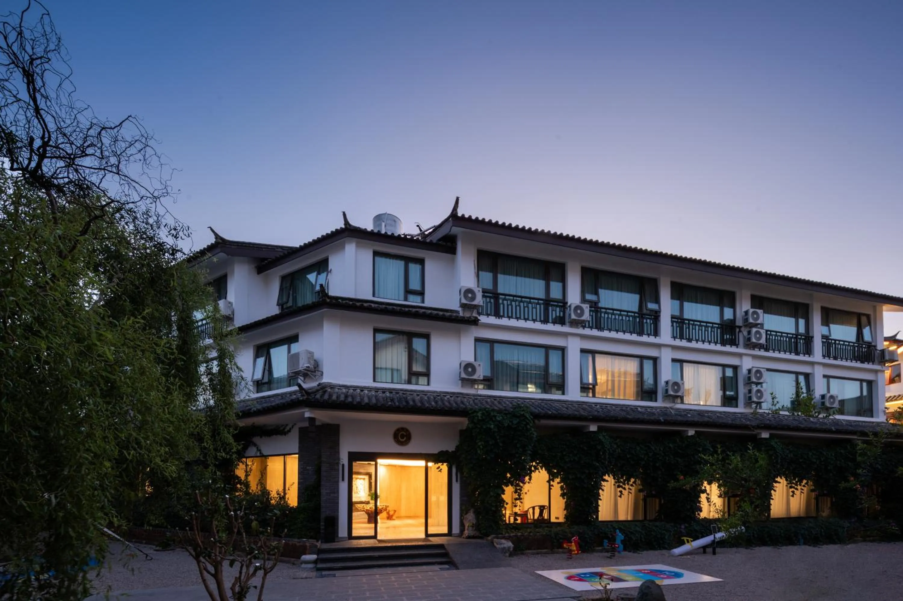 Property building in Huama SSAW Hotel Lijiang