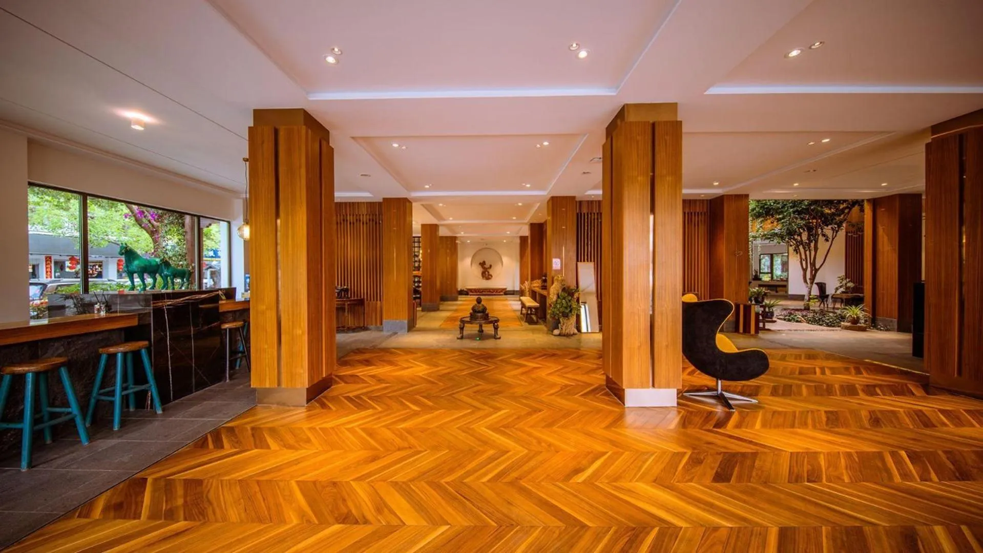 Property building in Huama SSAW Hotel Lijiang