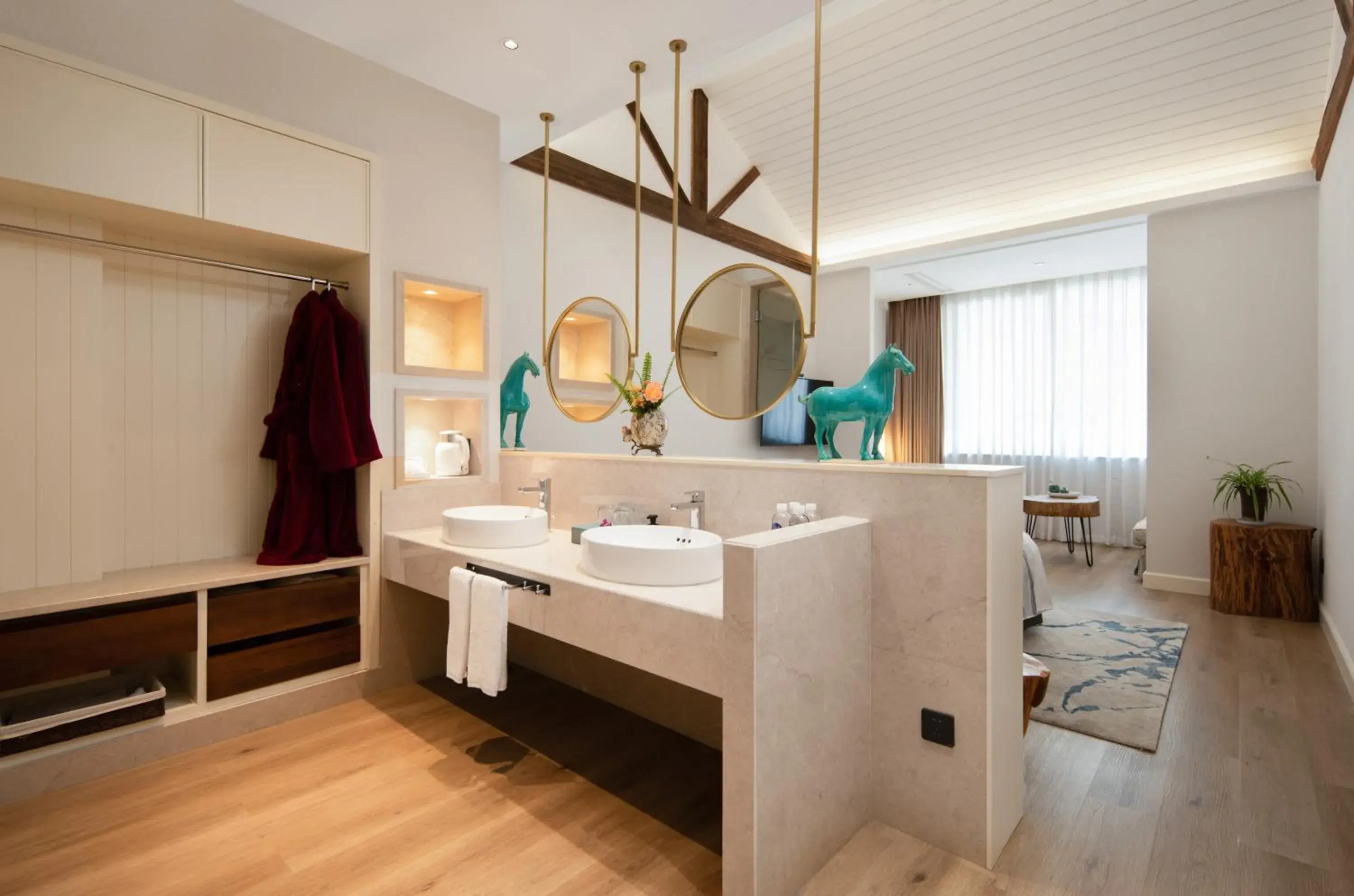 King Room in Huama SSAW Hotel Lijiang King Room in Huama SSAW Hotel Lijiang