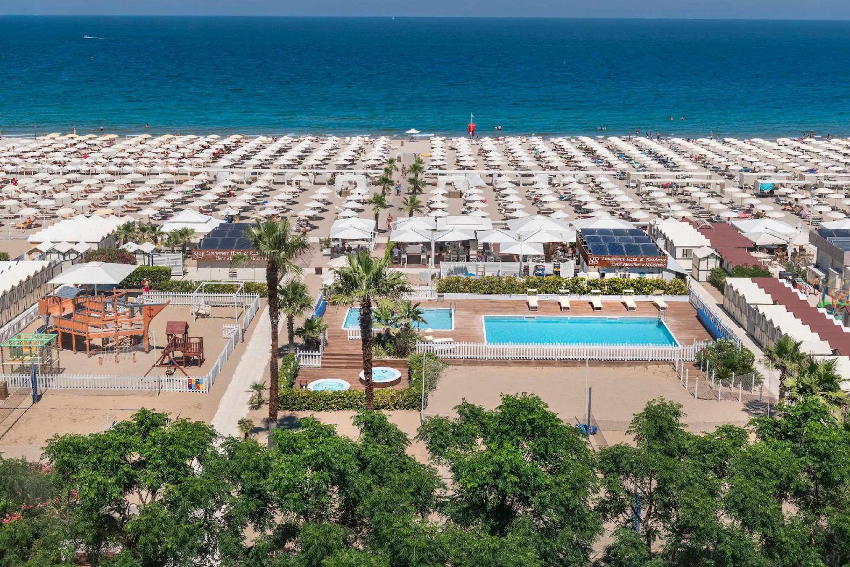 Restaurant/places to eat in Hotel Lungomare