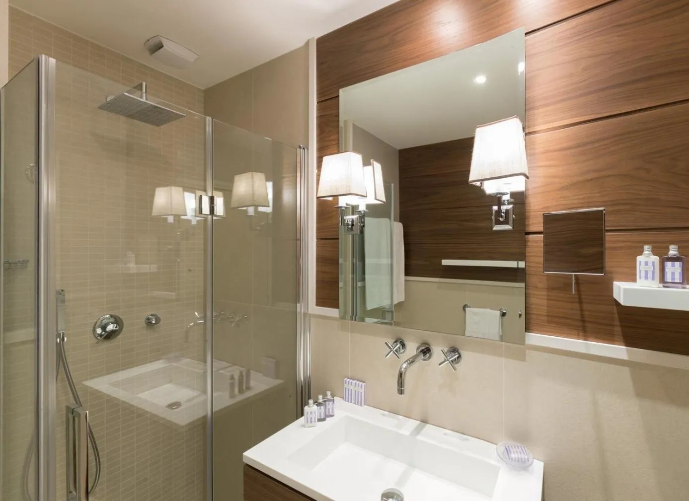 Bathroom in Hotel Lungomare