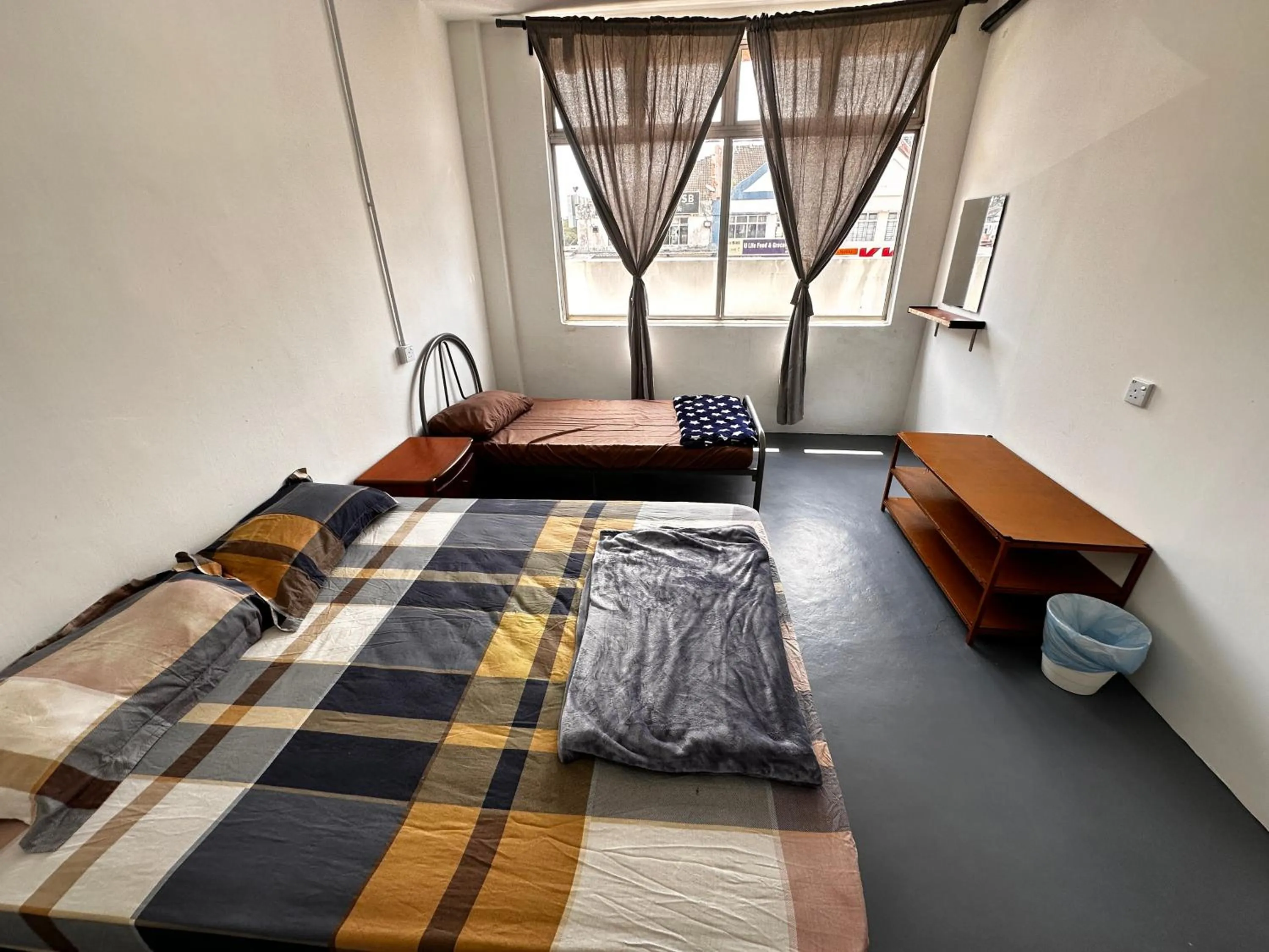 Bed in Jiaxin Dormitory - Puteri Wangsa 家馨旅舍
